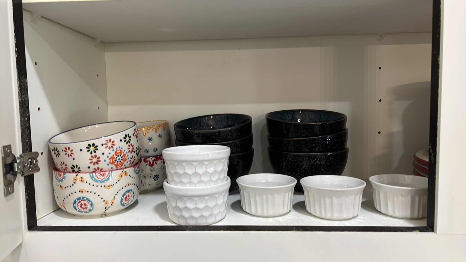 Photo 3 of CONTENTS OF KITCHEN CABINET-HOLIDAY DISHES, SOUP BOWLS
