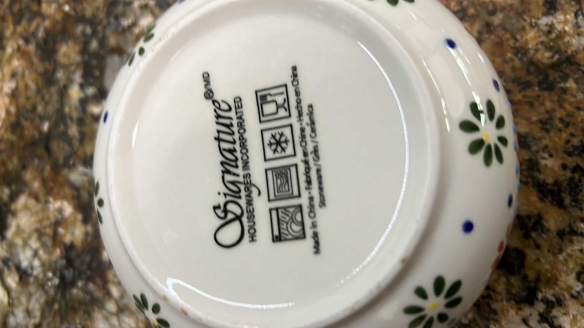 Photo 6 of CONTENTS OF KITCHEN CABINET-HOLIDAY DISHES, SOUP BOWLS