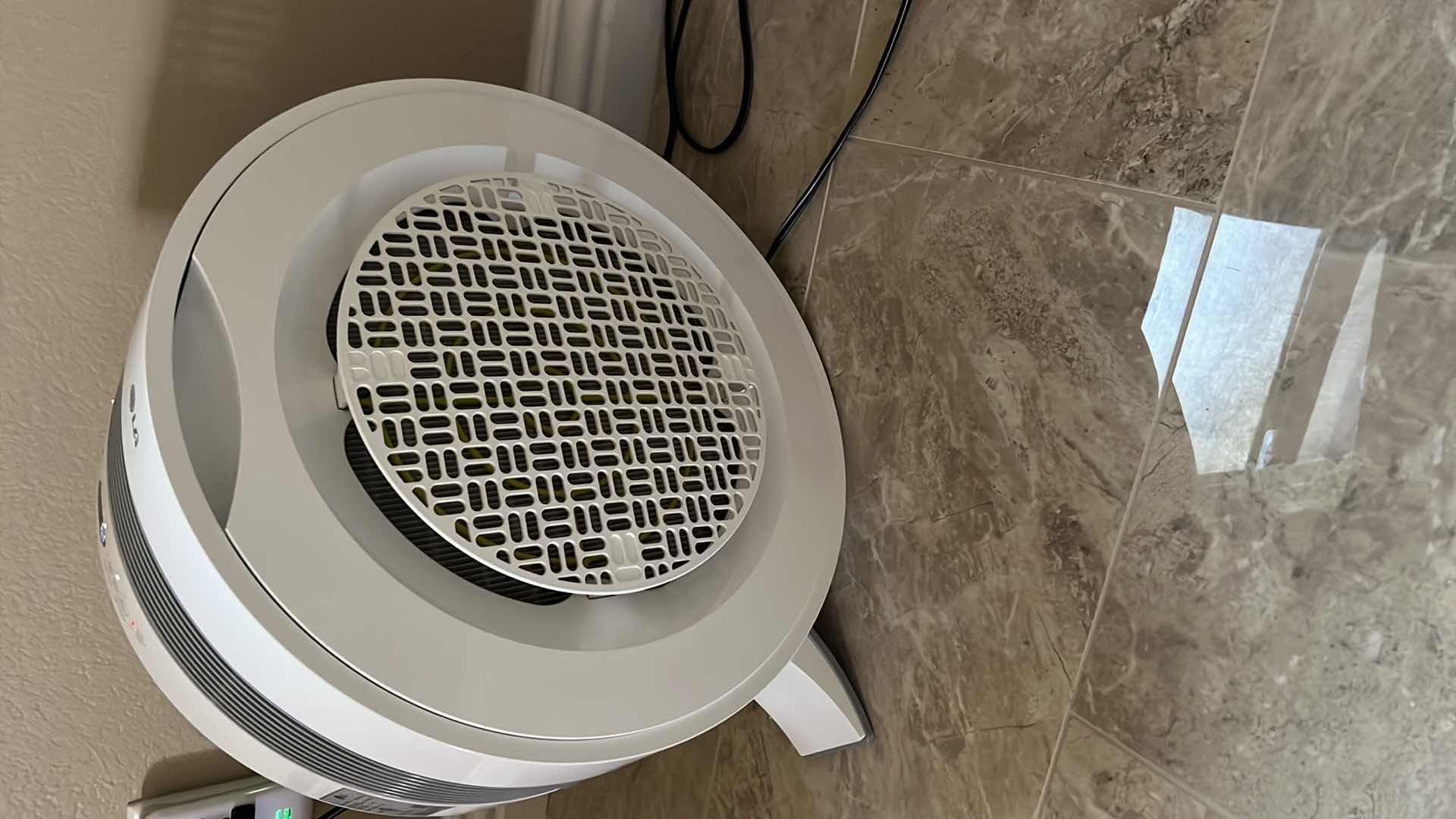 Photo 1 of LG PURECARE AIR PURIFIER