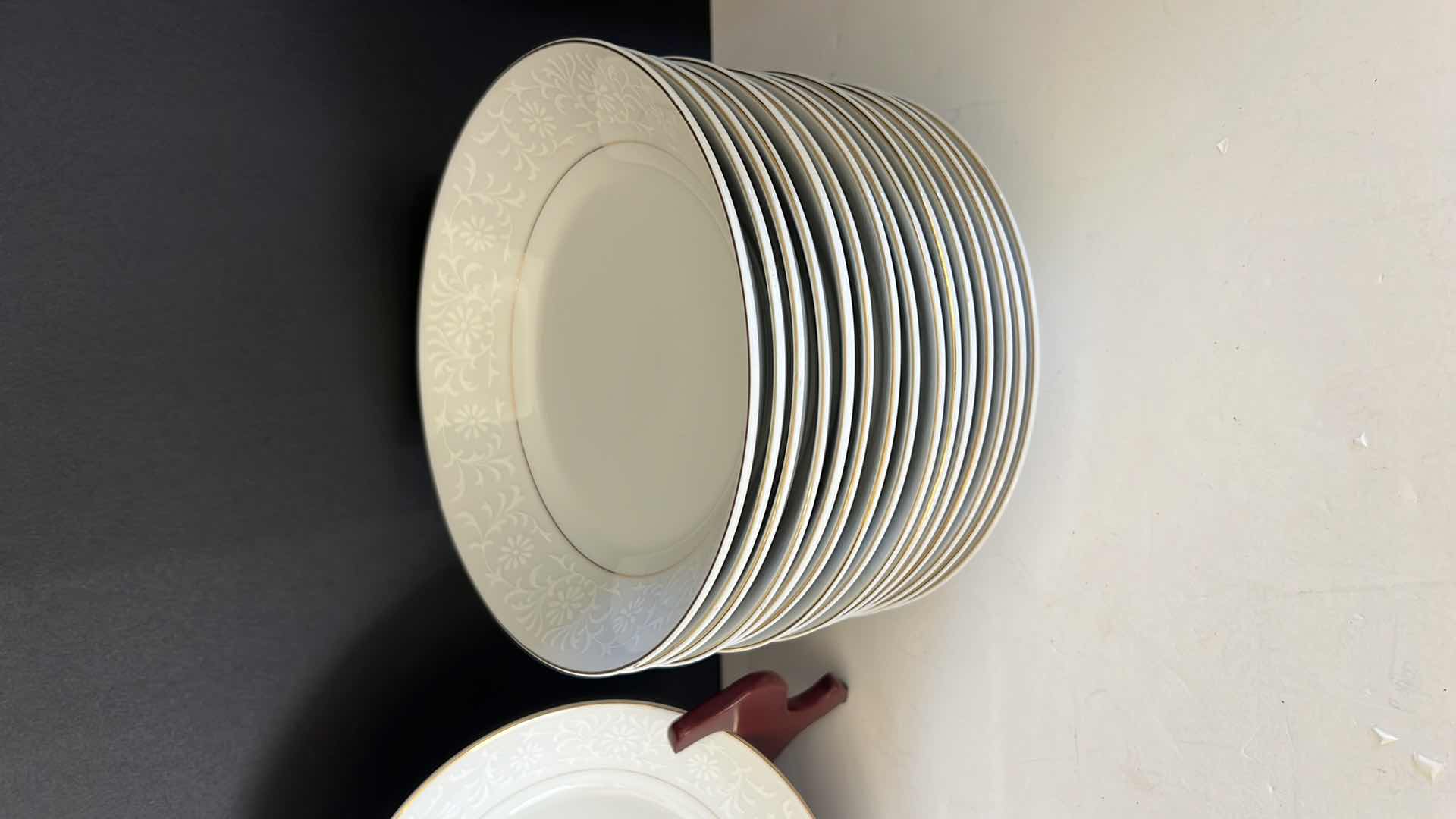 Photo 1 of 16-COVENTRY FINE CHINA JAPAN "CHANTILLY" SALAD BOWLS