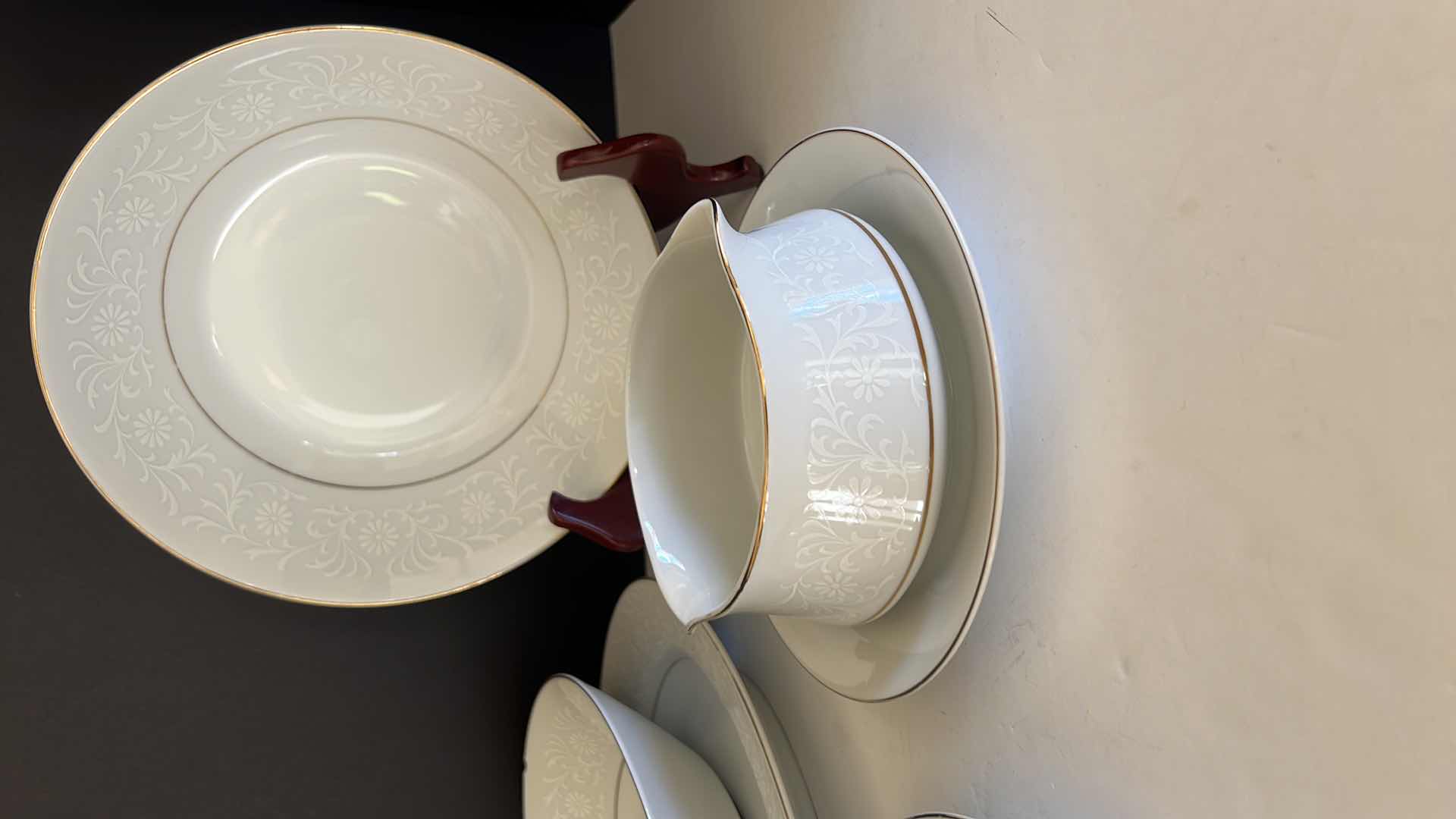 Photo 1 of 5-COVENTRY FINE CHINA JAPAN "CHANTILLY" SERVEWARE