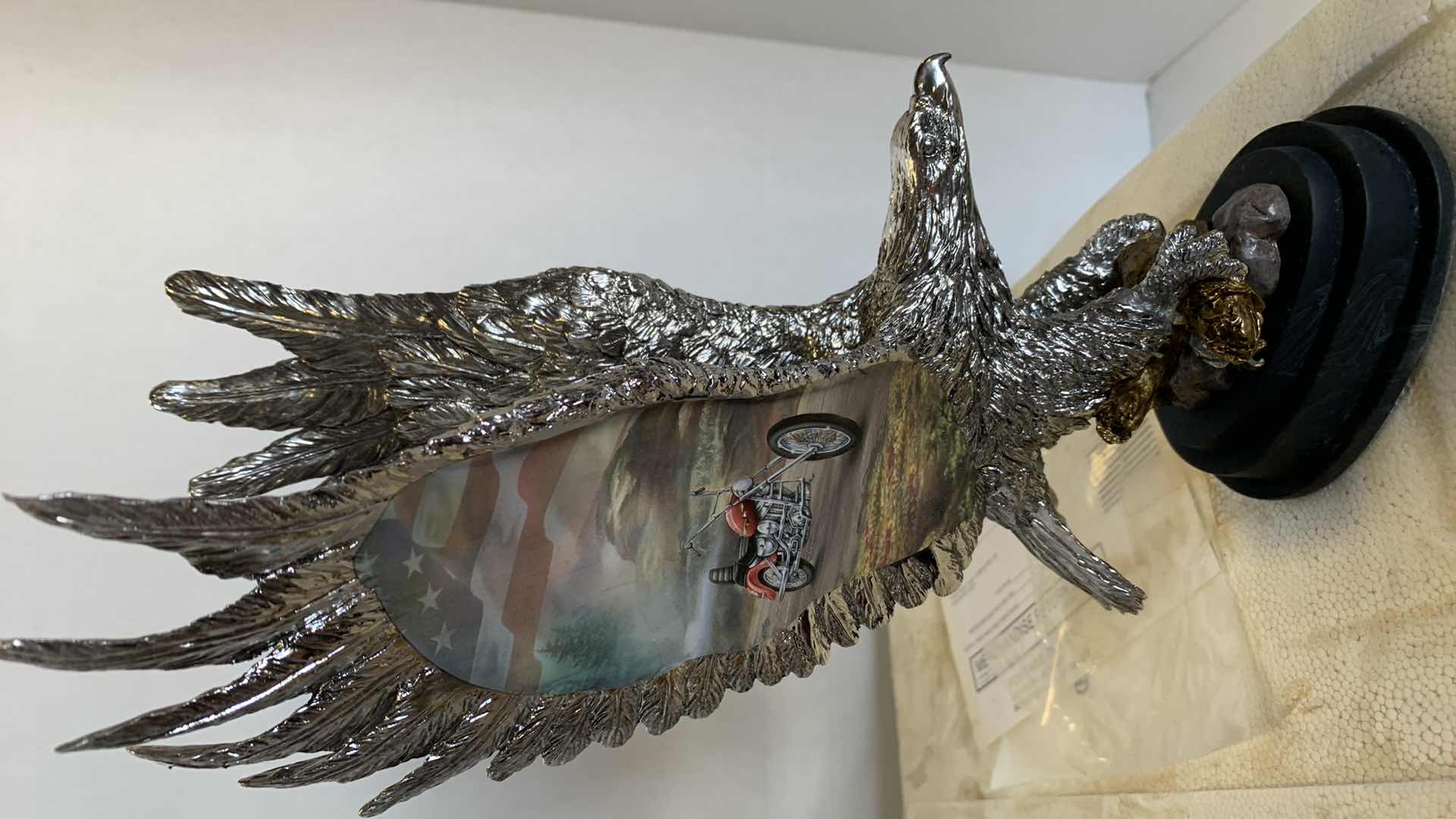 Photo 1 of BRADFORD LIMITED EDITION EXCHANGE “FREEDOM” EAGLE NUMBERED W COA