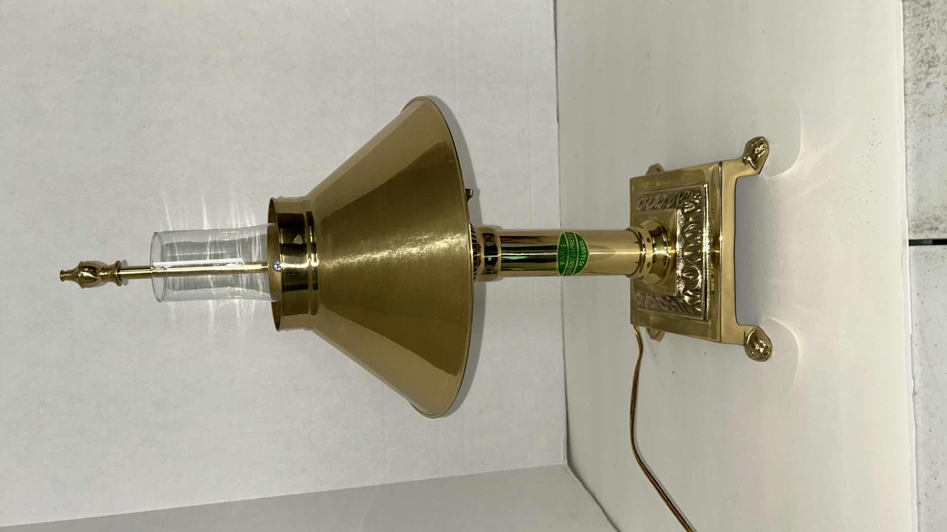 Photo 1 of VINTAGE BRASS PARIS ORIENT EXPRESS ISTANBUL TABLE LAMP H20"