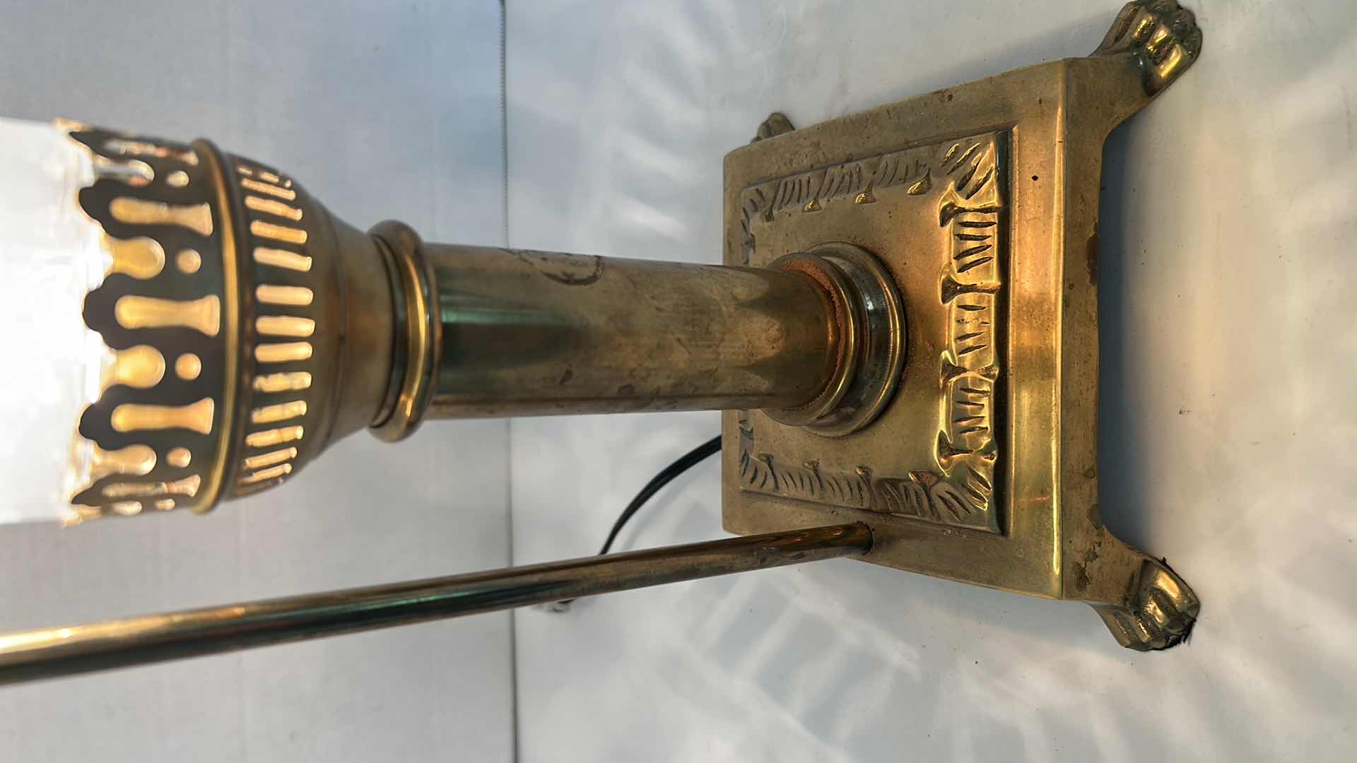 Photo 1 of VINTAGE BRASS PARIS ORIENT EXPRESS ISTANBUL TABLE LAMP H20"