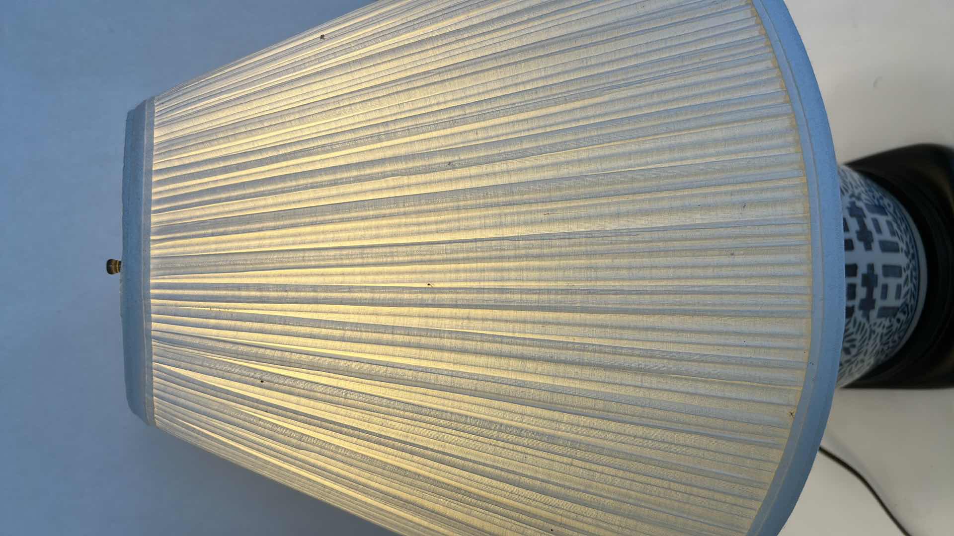 Photo 3 of ANTIQUE CHINOISERIE BLUE & WHITE  DOUBLE HAPPINESS GINGER JAR TABLE LAMP W SHADE H 23"