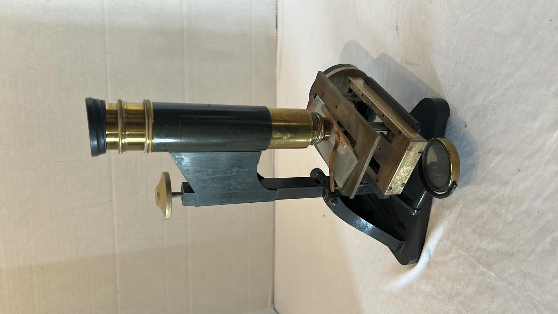 Photo 1 of BECK STAR MICROSCOPE FLEEGLASS