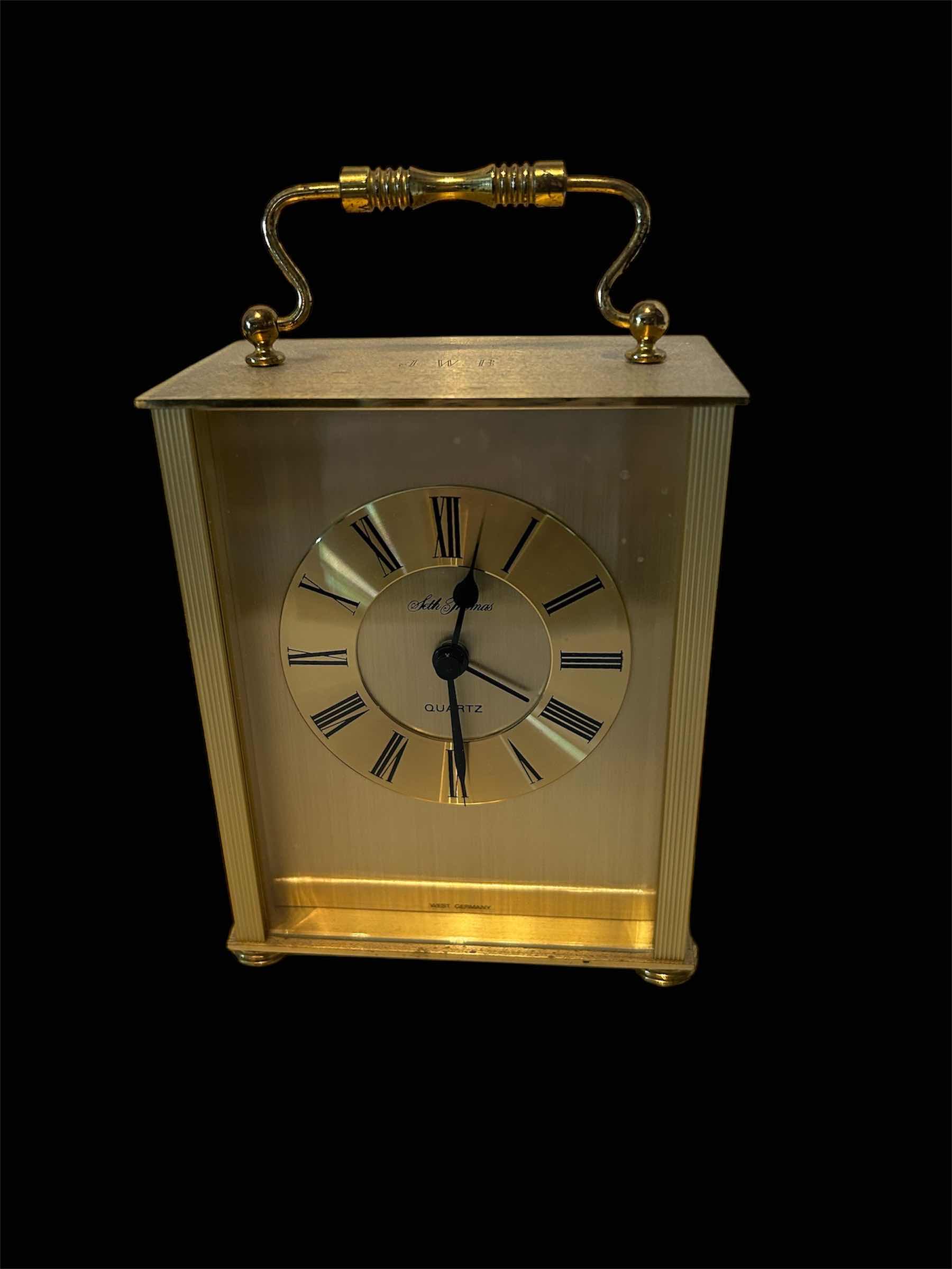 Photo 1 of VINTAGE SOLAR QUARTZ BRASS MANTEL DESK CLOCK H 6”