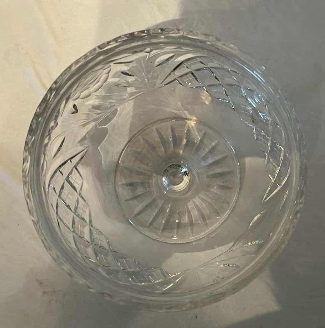 Photo 1 of VINTAGE 7 “ CRYSTAL BOWL.