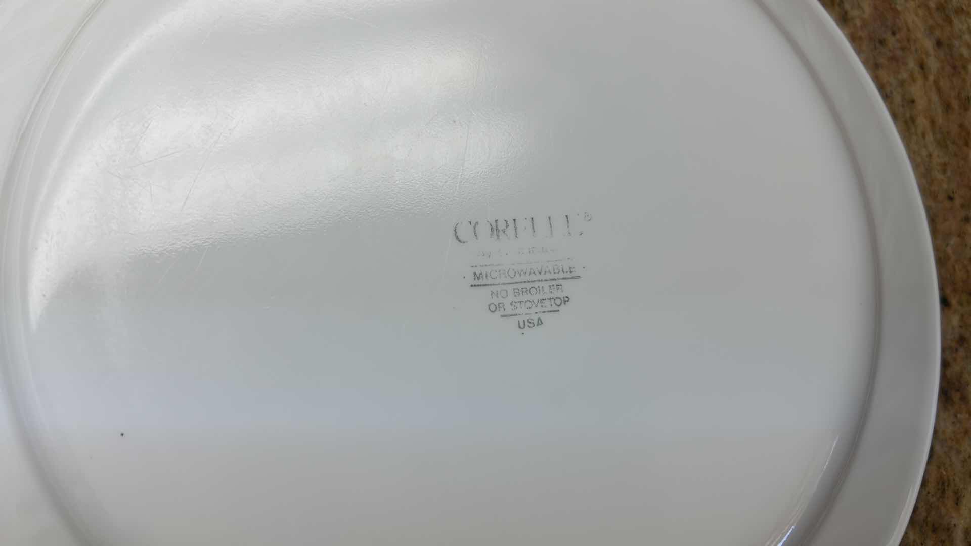 Photo 4 of CONTENTS OF CABINET CORELL DISHED MUGS GLASSWARE