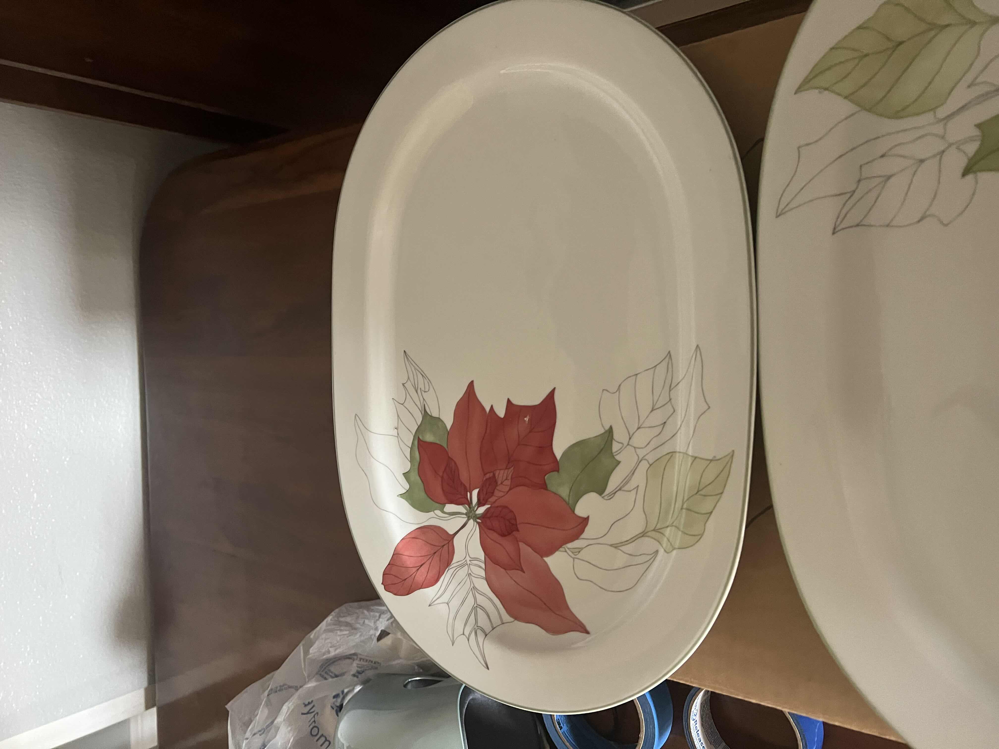 Photo 1 of BLOCK SPAL-PORTUGAL-VINTAGE POINSETTIA MARY GOERTZEN 15" SERVING PLATTER. PART OF DISHES SET (SOLD SEPARATELY)