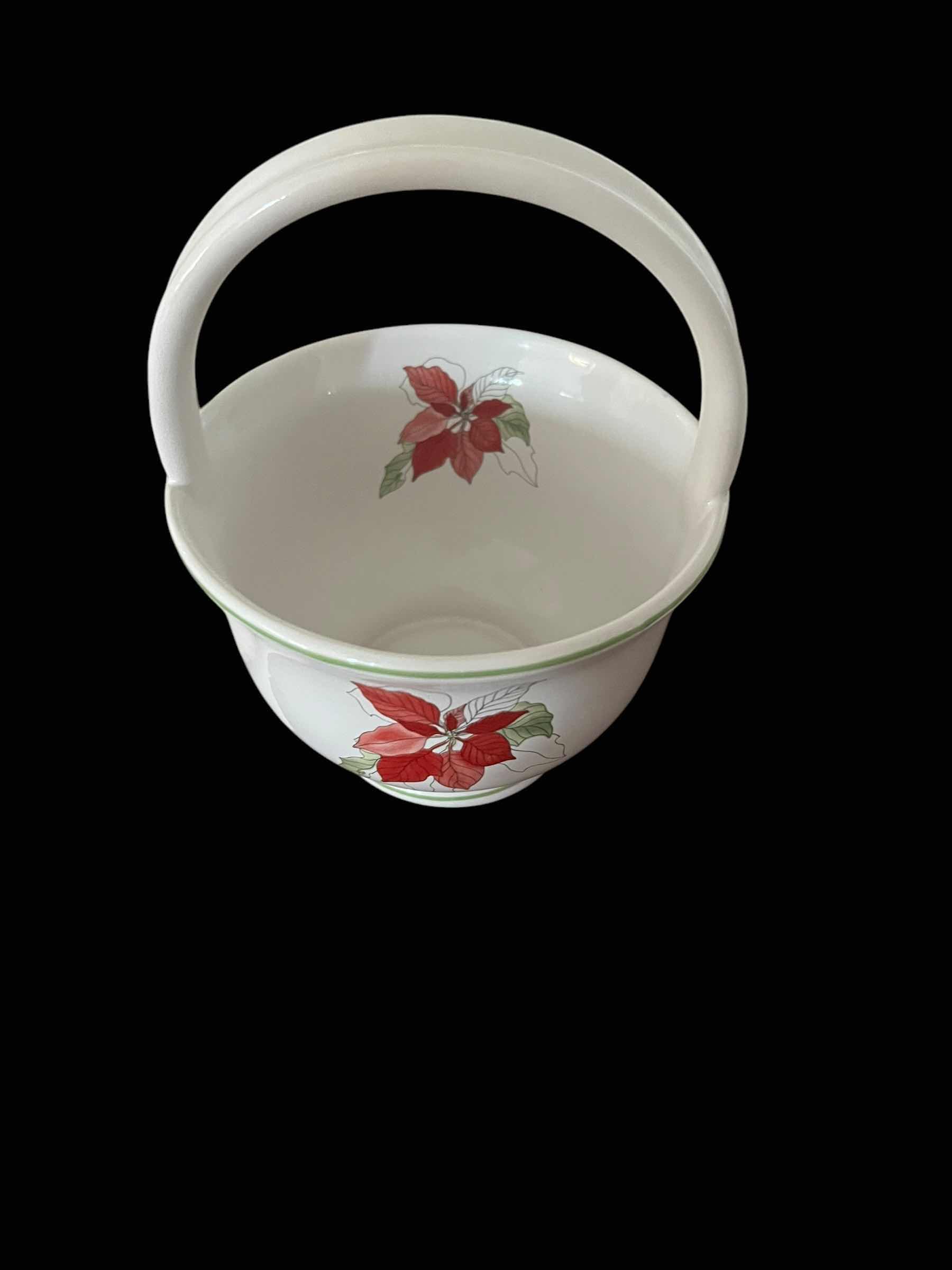 Photo 1 of BLOCK SPAL-PORTUGAL-VINTAGE POINSETTIA MARY GOERTZEN-WATER SPOUT AND MATCHING BASKET DISH.
