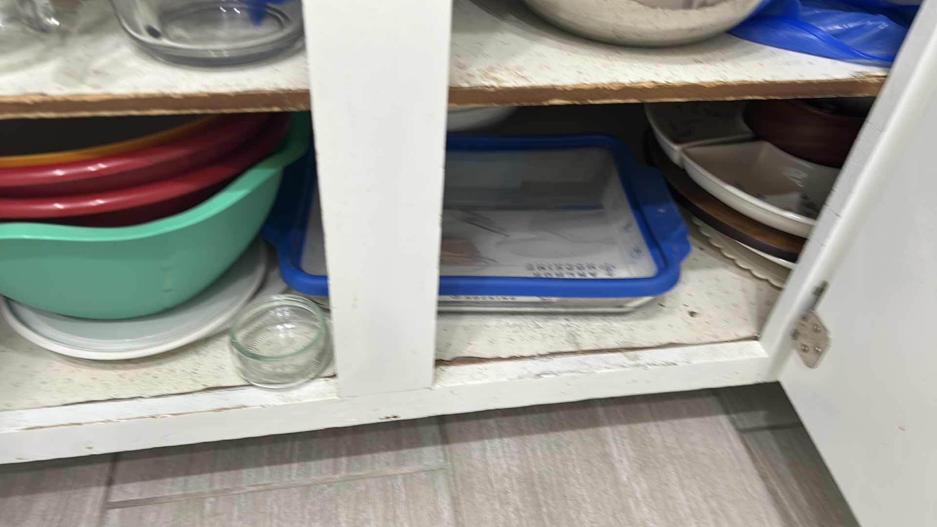 Photo 1 of CONTENTS OF CABINET BAKEWARE