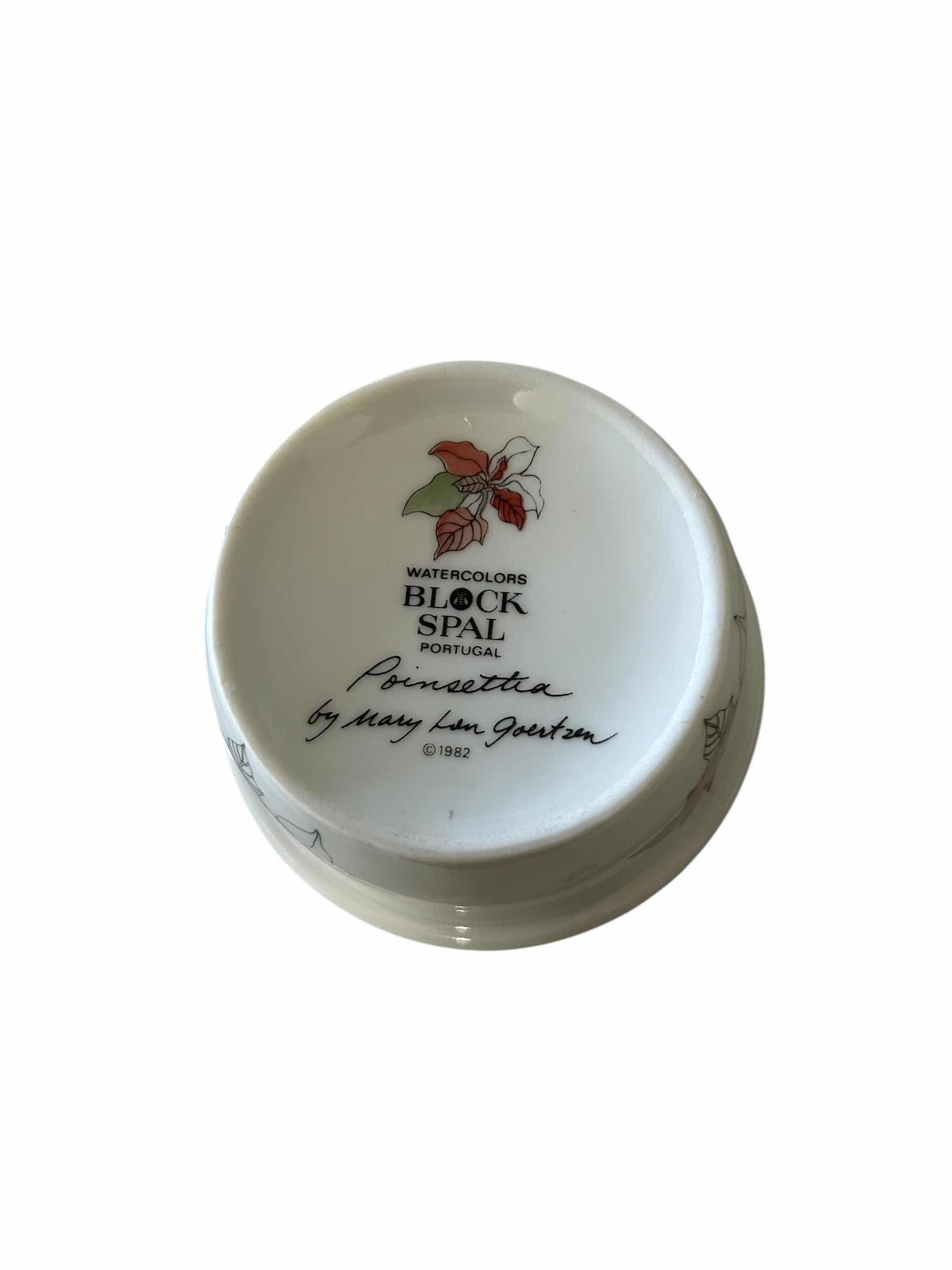 Photo 1 of 5- VINTAGE POINSETTIA MARY GOERTZEN SAUCE CUPS