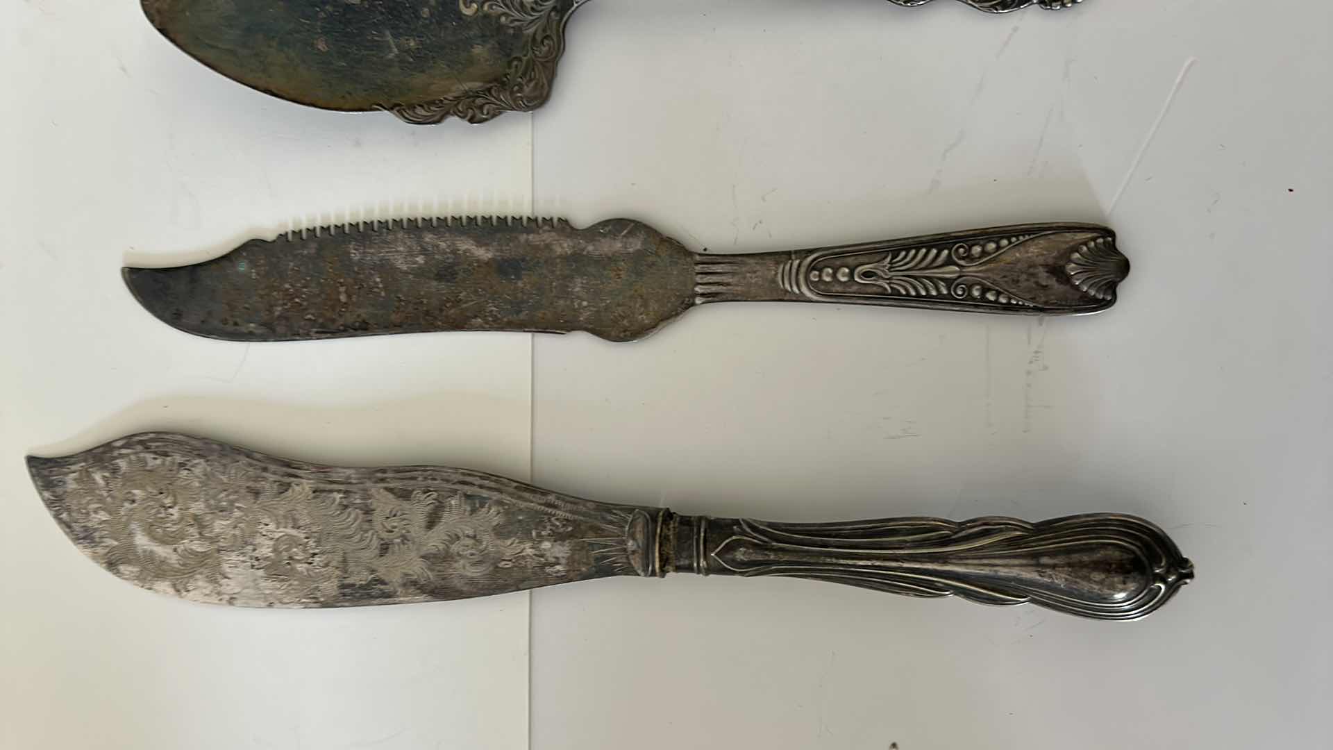 Photo 1 of 4-ASSORTED SILVERPLATED SERVICE UTENSILS