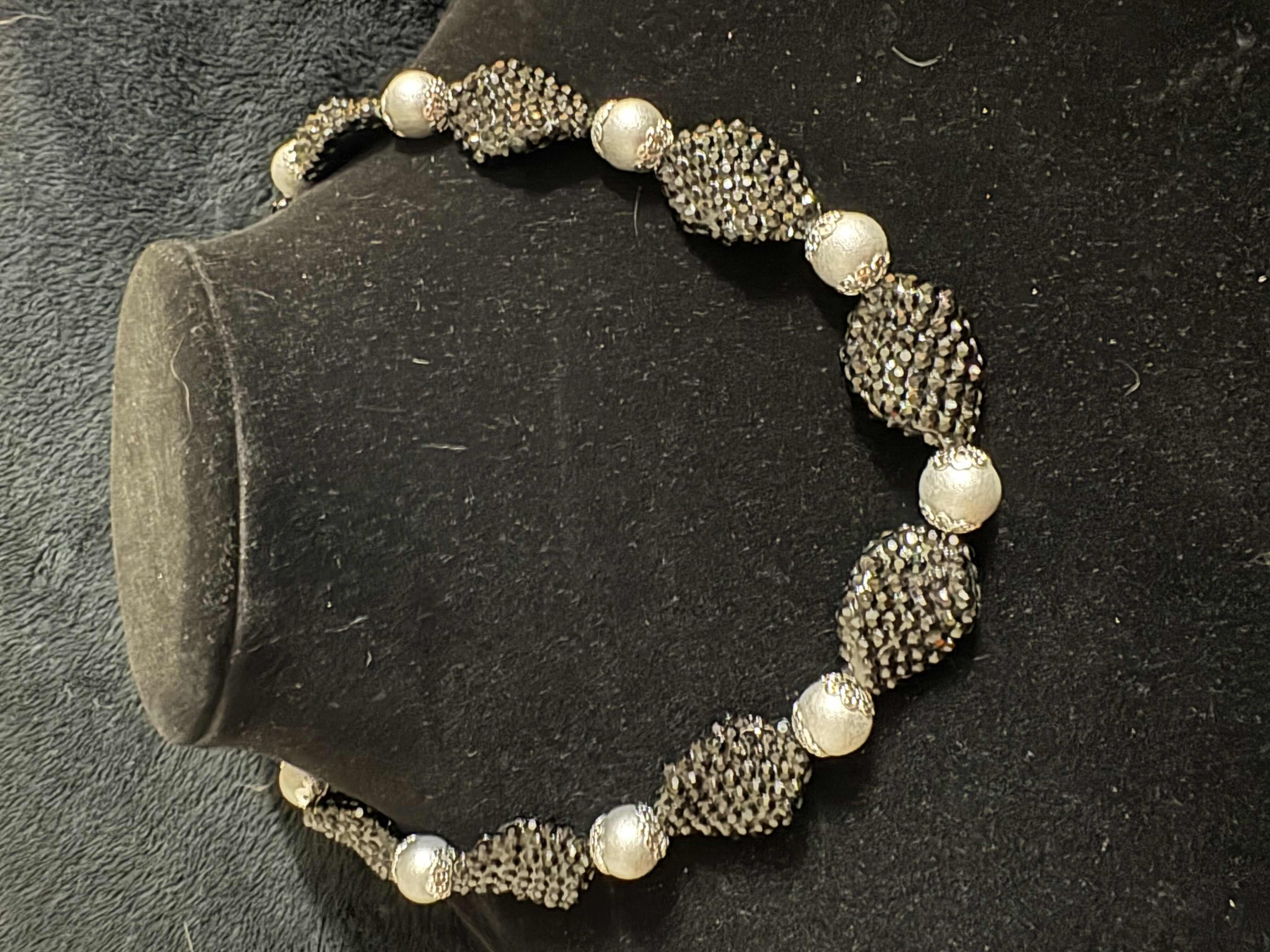 Photo 4 of 5 CUSTOM MADE JEWELRY - NECKLACES OF VARYING LENGTHS