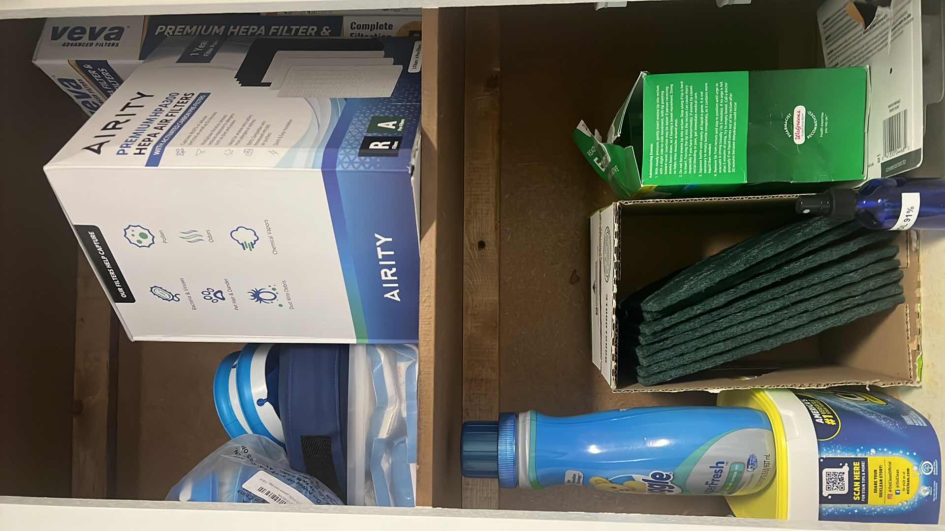 Photo 1 of CONTENTS OF LAUNDRY ROOM CABINET.