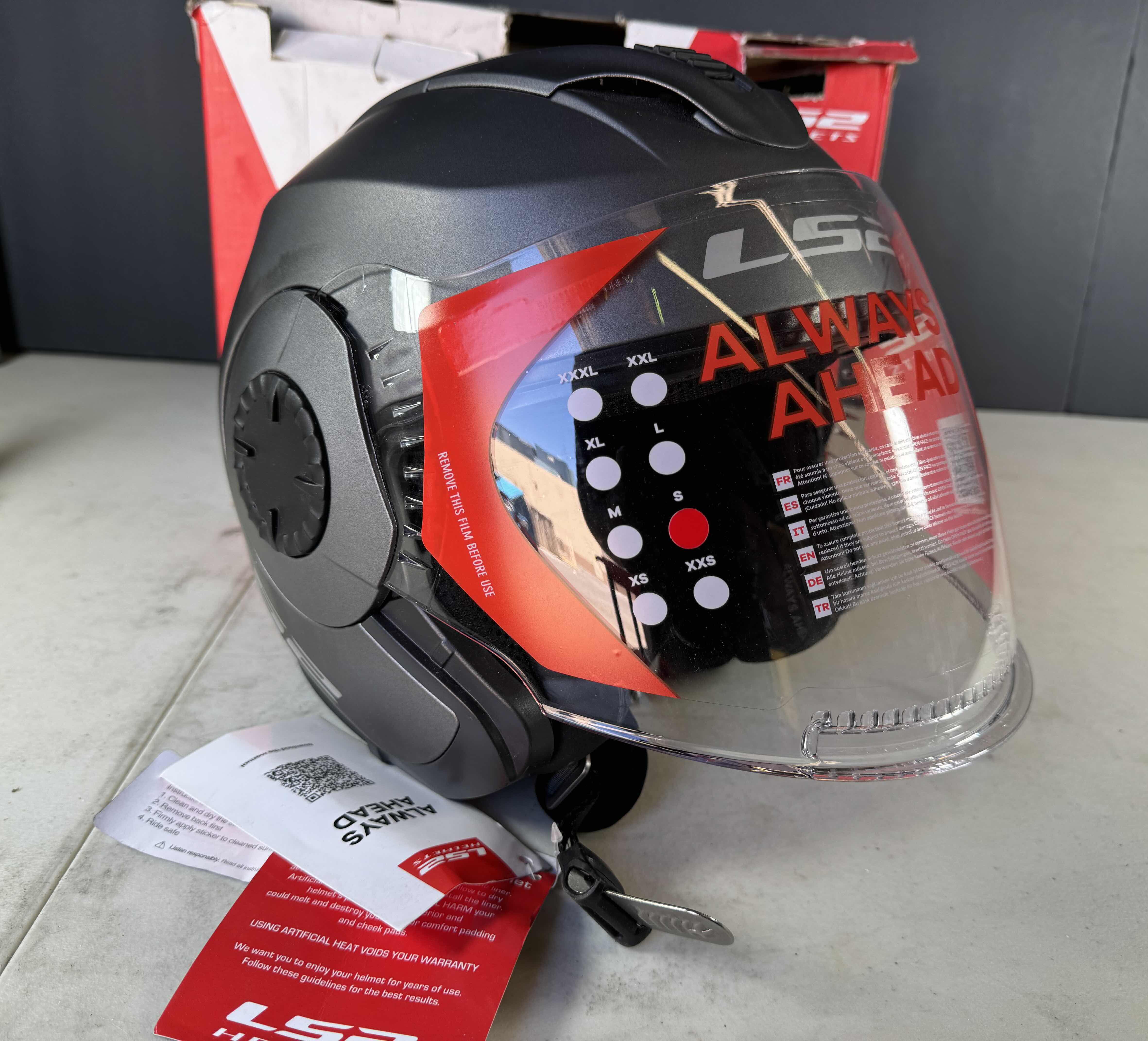 Photo 1 of LS2 VERSO MOTORCYCLE HELMET SOLID MATT TITANIUM WITH COVER SIZE SMALL
