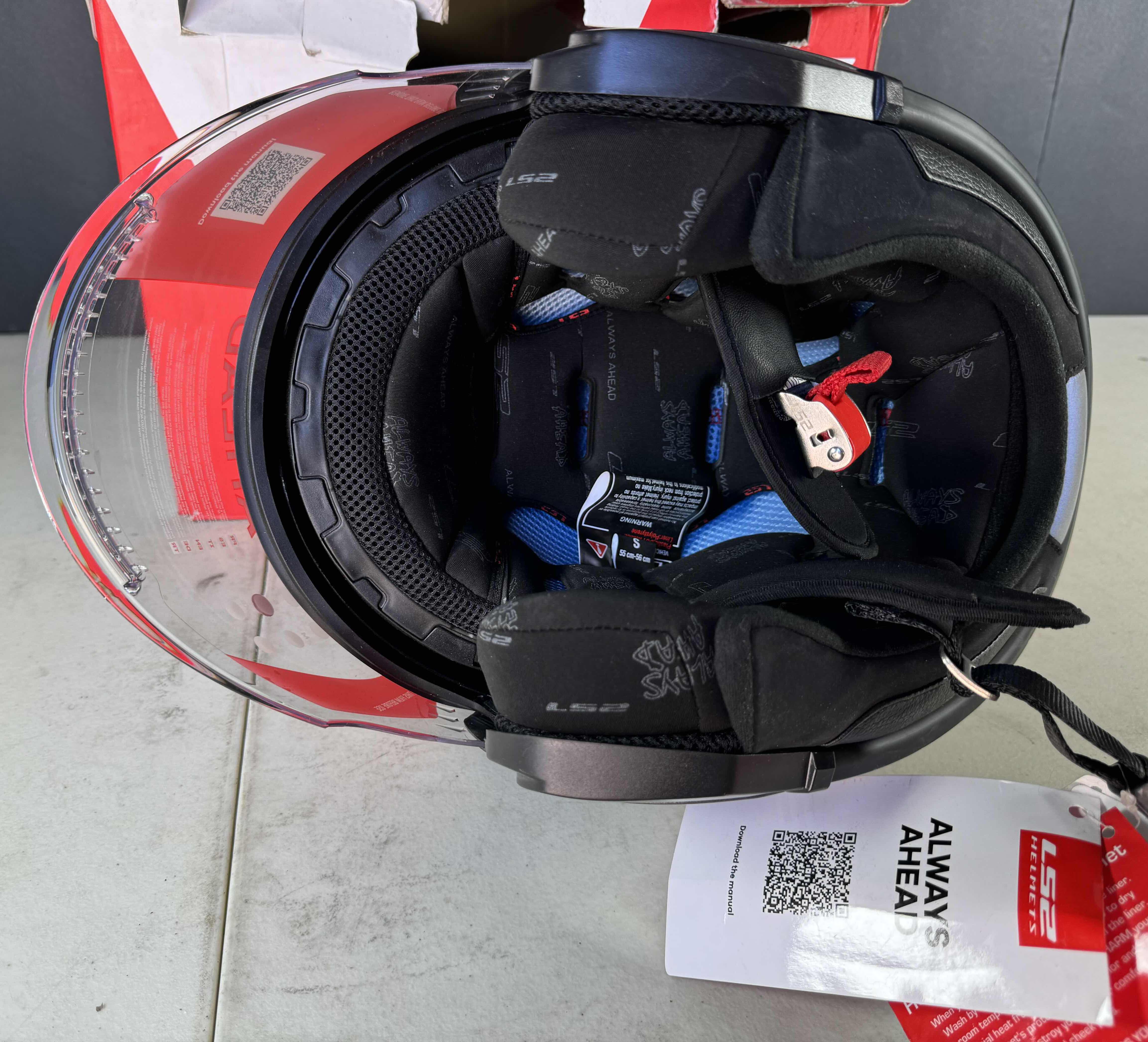 Photo 1 of LS2 VERSO MOTORCYCLE HELMET SOLID MATT TITANIUM WITH COVER SIZE SMALL
