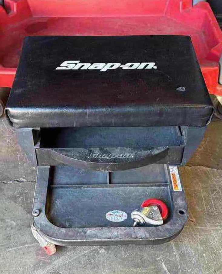 Photo 1 of SNAP-ON ROLL CART AND CHAIR 

SEE NOTES