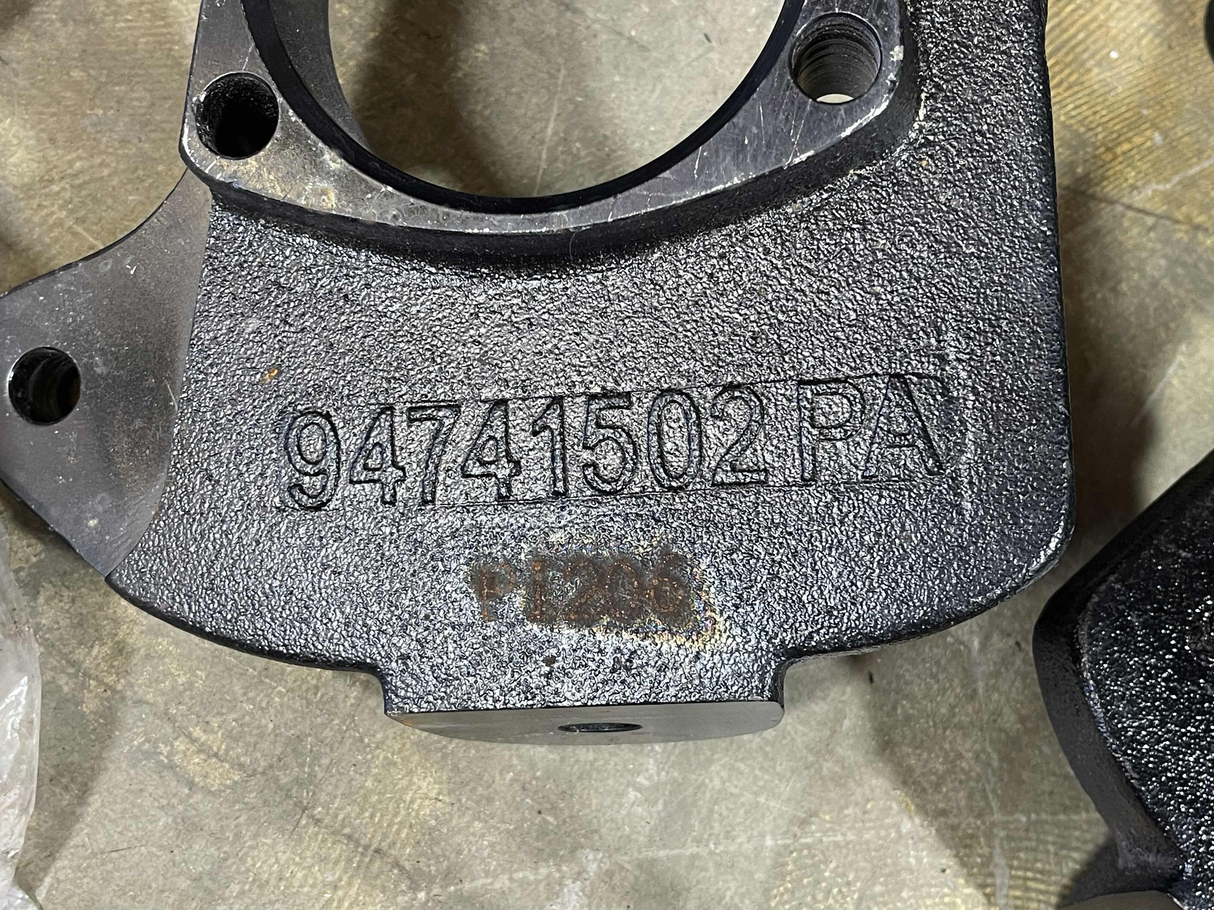 Photo 1 of GM TRUCK 09-06 SPINDLES 4” LIFT PARTS WITH ROUGH COUNTRY STRUTS