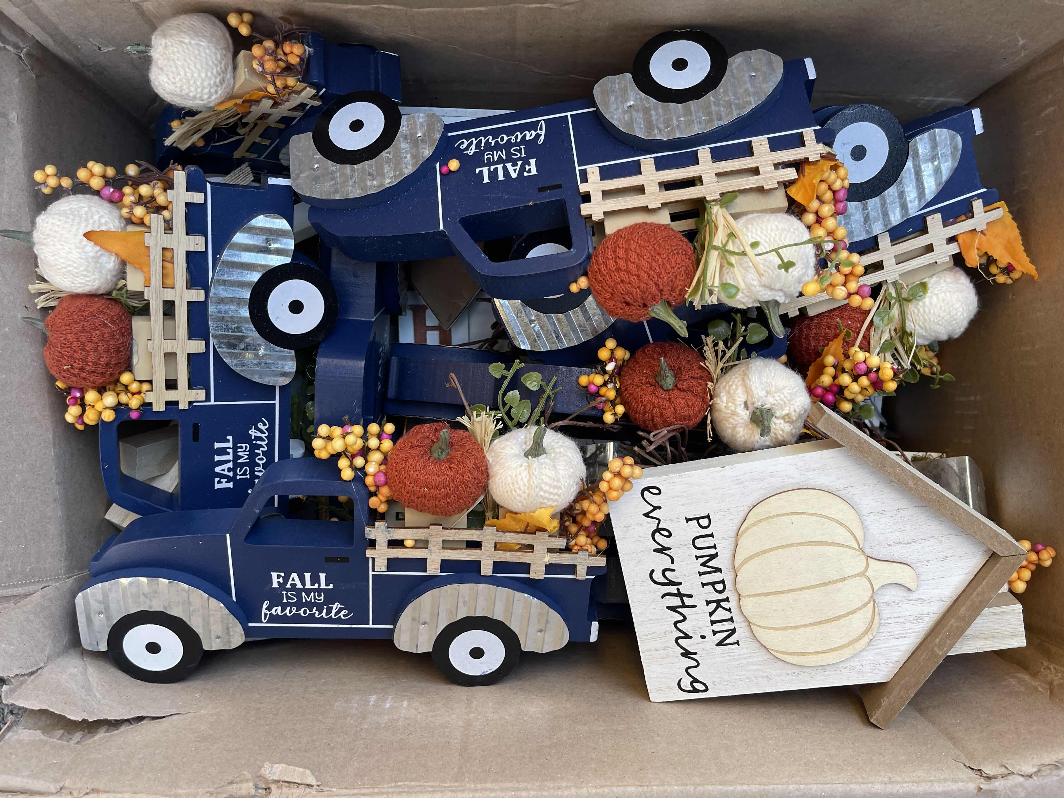 Photo 1 of FALL HARVEST WOOD HOME DECOR LARGE ASSORTED LOT - BLUE TRUCK (10), HARVEST HOUSES WITH LIGHTS (6), TABLE TOP HOUSES (4) - SEE NOTES