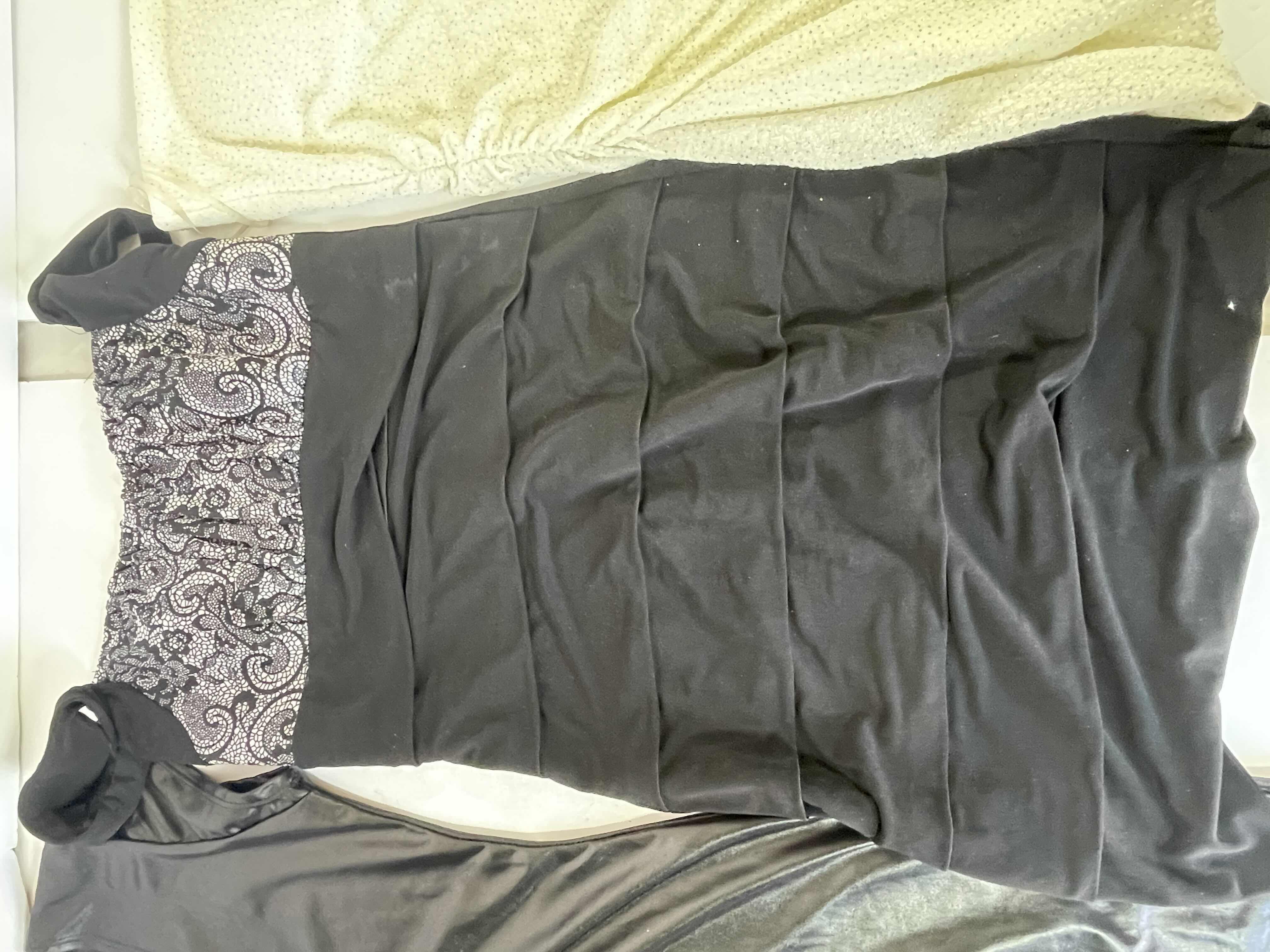 Photo 1 of WOMENS SHORT DRESSES (4) SIZE SMALL