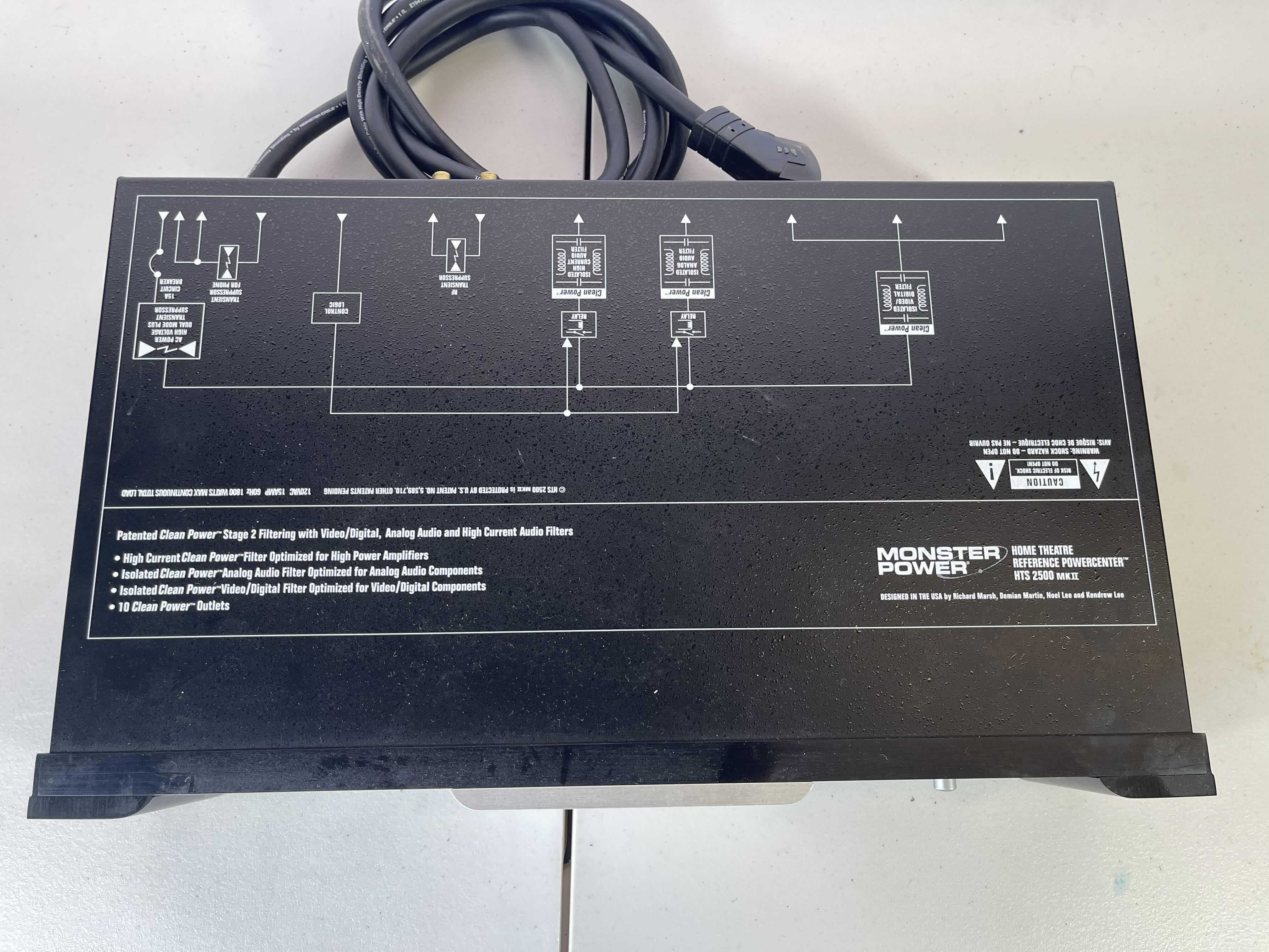 Photo 1 of MONSTER POWER HOME THEATRE REFERENCE POWERCENTER HTS 2500 MKII