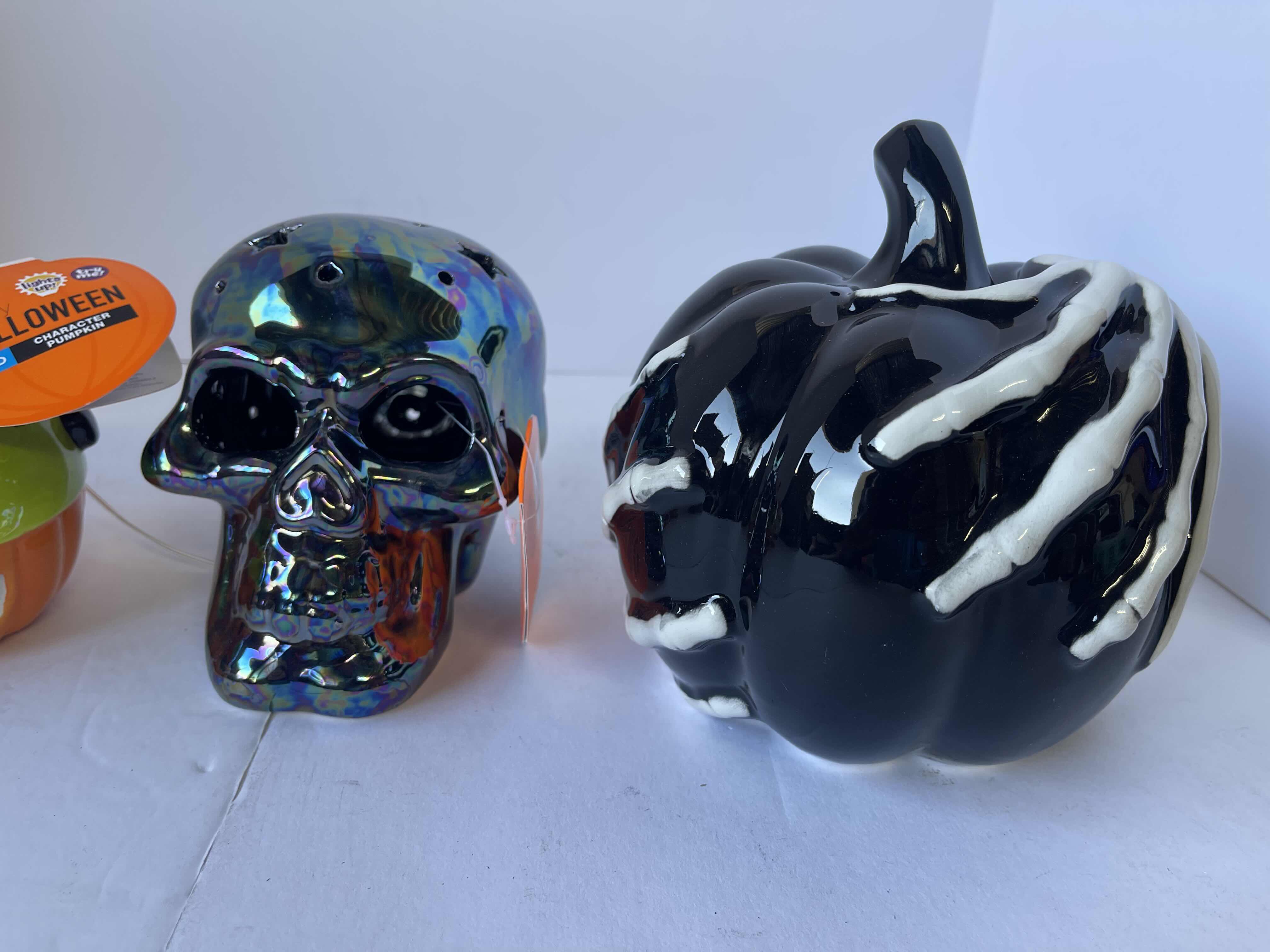 Photo 1 of CERAMIC HALLOWEEN HOME DECOR PUMPKINS (3) & SKULL