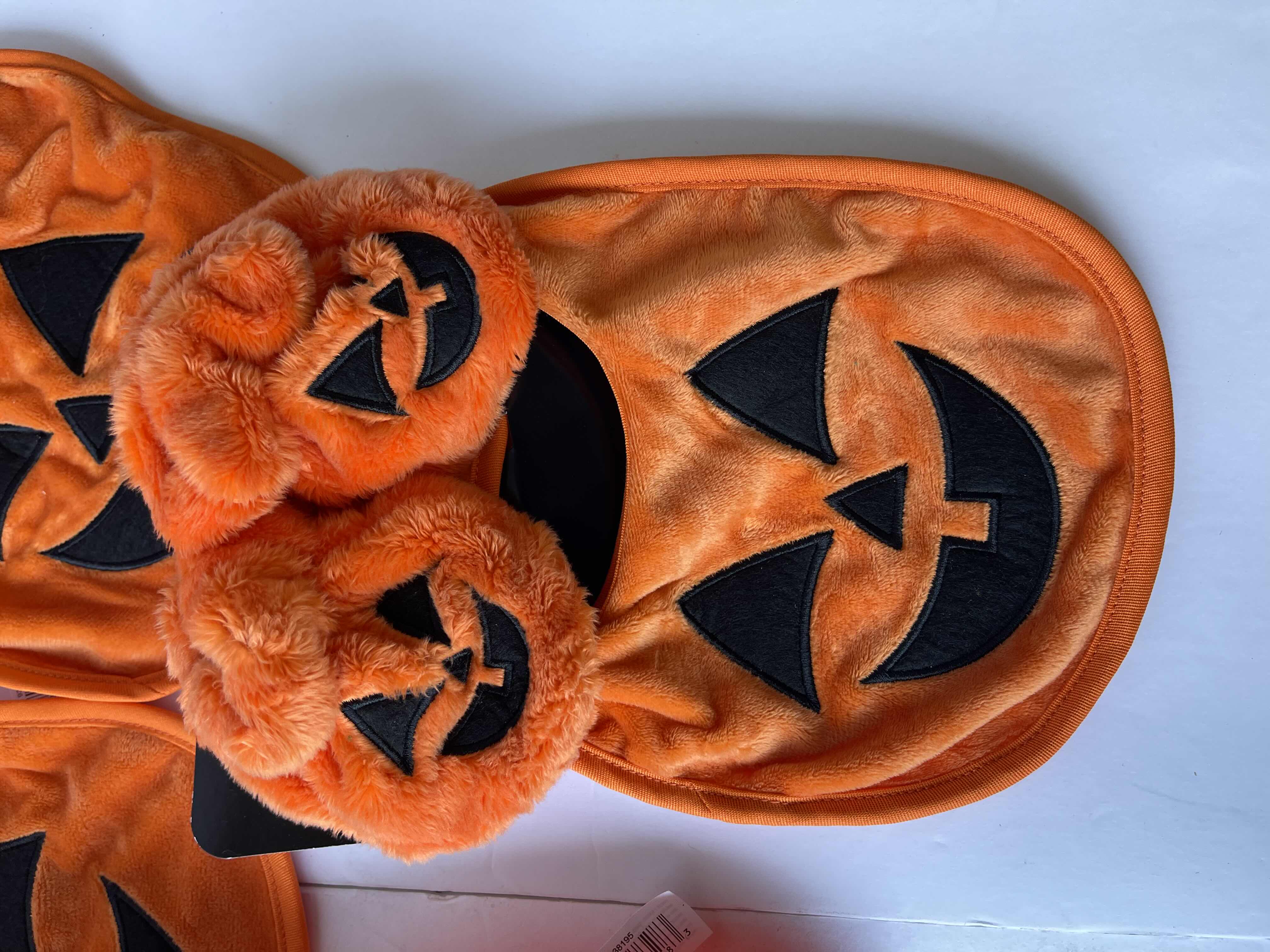 Photo 1 of HAPPY HALLOWEEN BABY BIB & BOOTIES SET (5) NWT