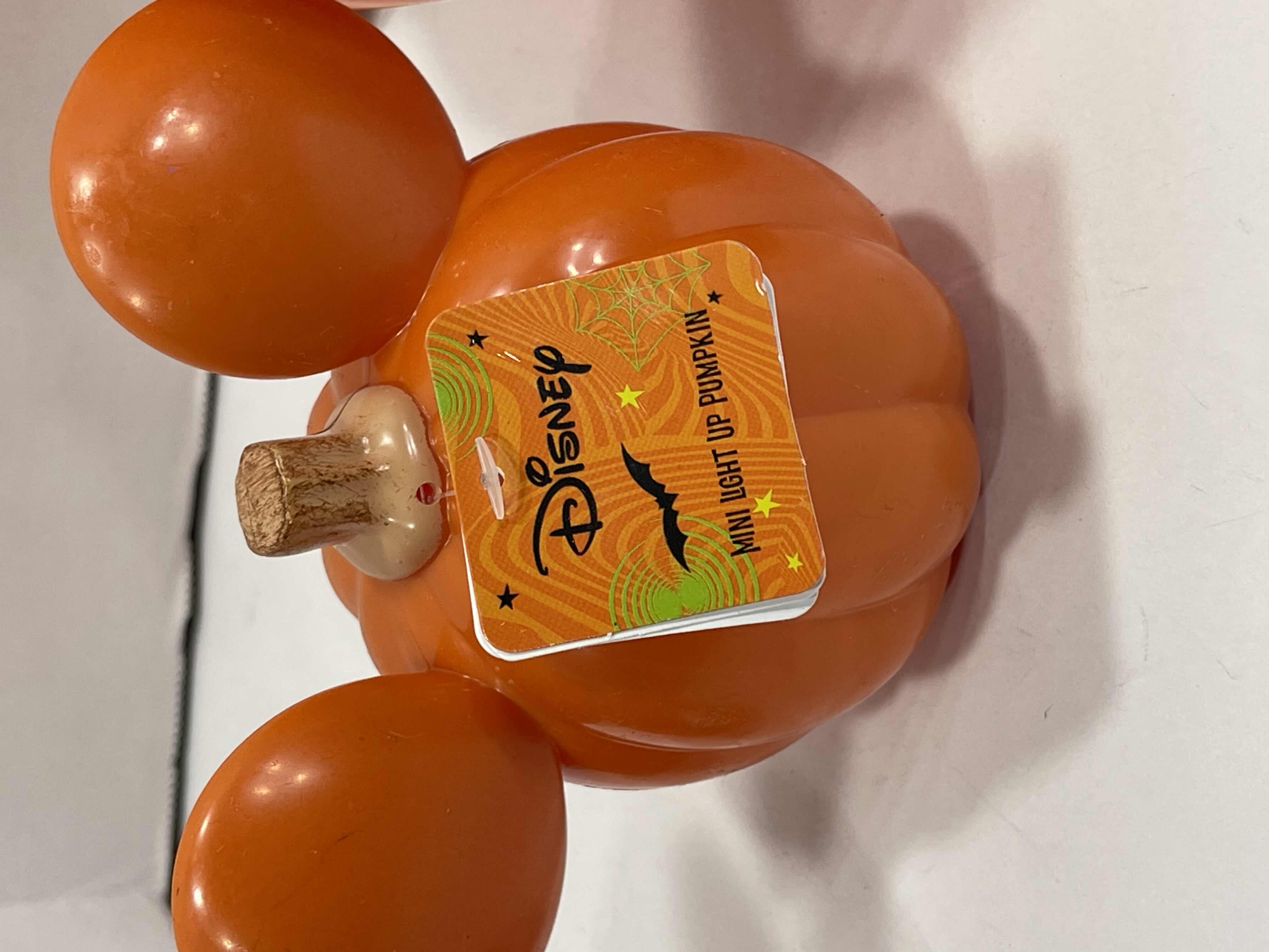 Photo 1 of DISNEY MINI LIGHT UP PUMPKINS 4” - MICKEY MOUSE (2) AND MINNIE MOUSE (2) & LED LIGHT UP PUMPKIN 7.5”