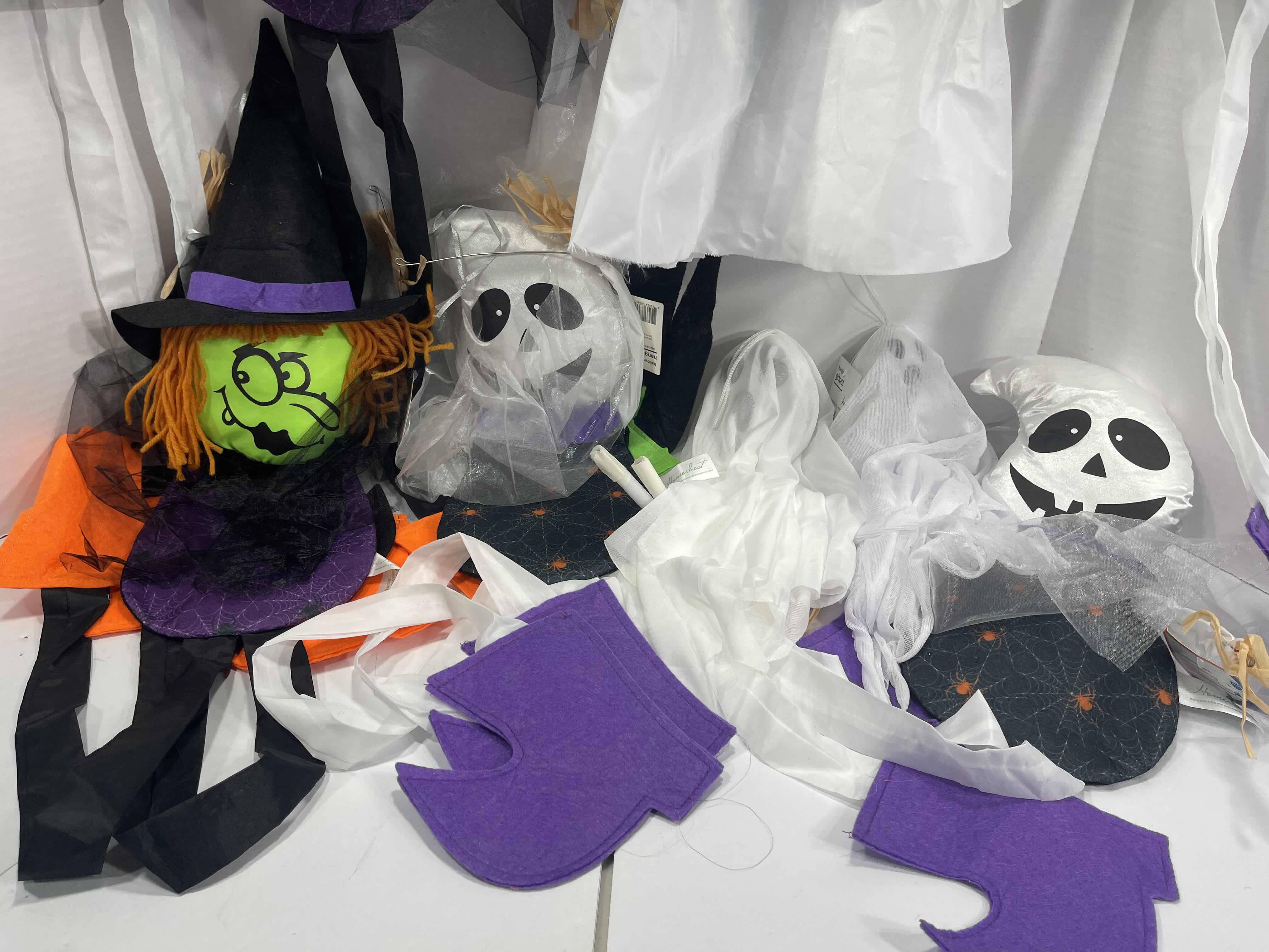Photo 1 of HALLOWEEN HANGING DECORATIONS LOT (11 ITEMS) - TALK BACK HANGING FIGURE, GHOSTS & WITCHES NWT MSRP $100