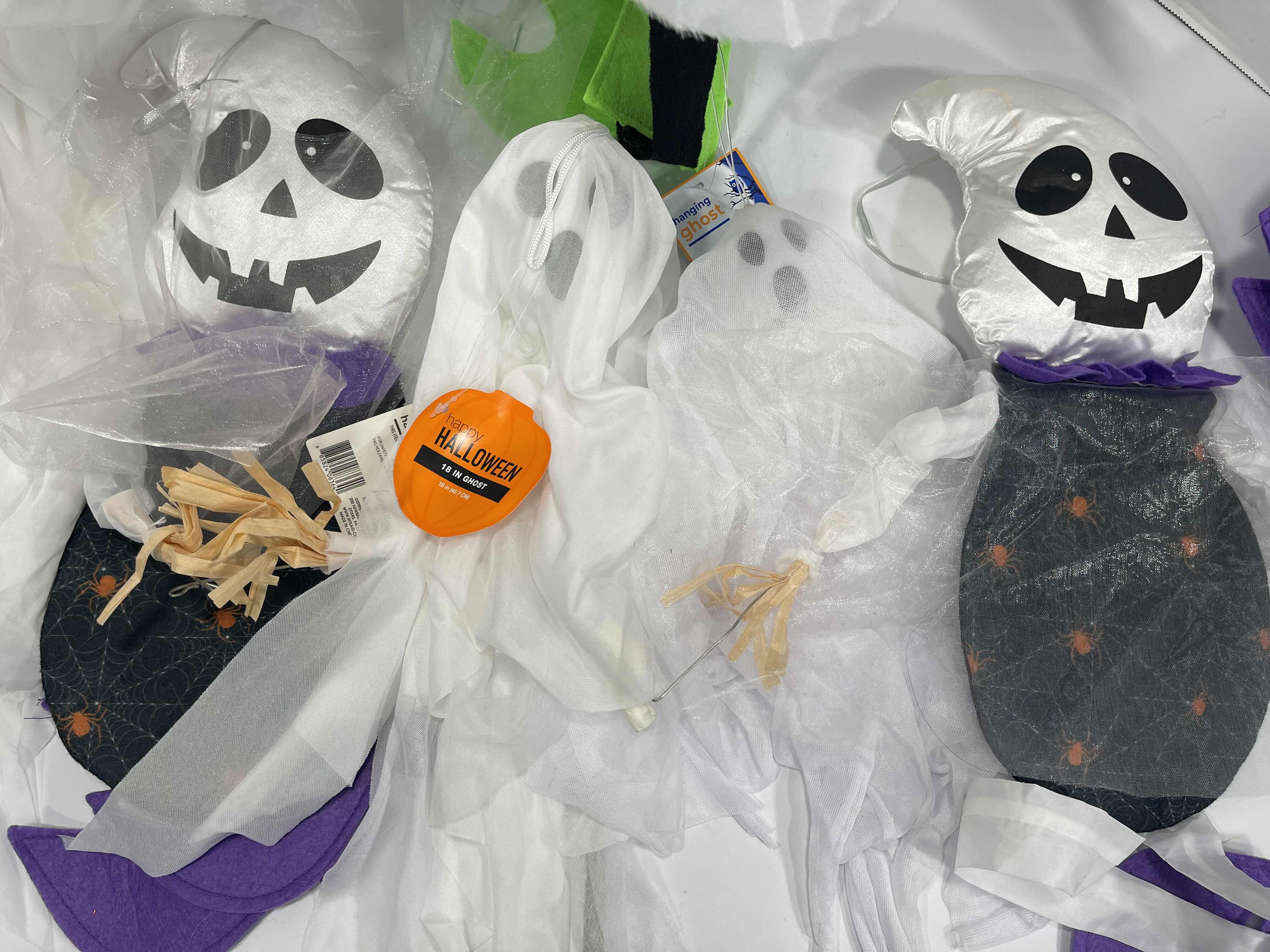 Photo 1 of HALLOWEEN HANGING DECORATIONS LOT (11 ITEMS) - TALK BACK HANGING FIGURE, GHOSTS & SKELETON NWT MSRP $90