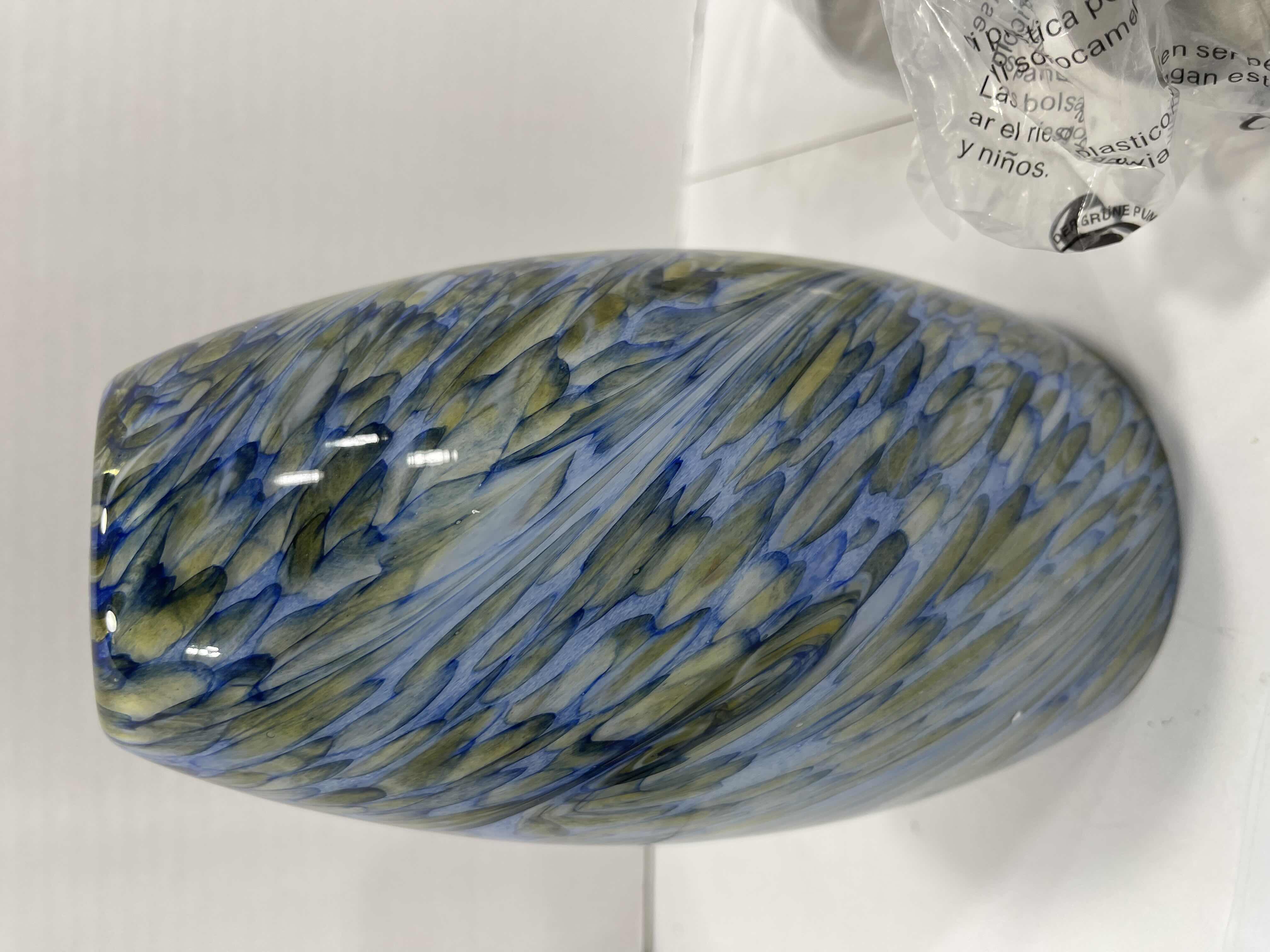 Photo 1 of KARYFINE ELEGANT BLUE/GREEN SWIRL GLASS HANGING PENDANT KITCHEN ISLAND LIGHT MSRP $40