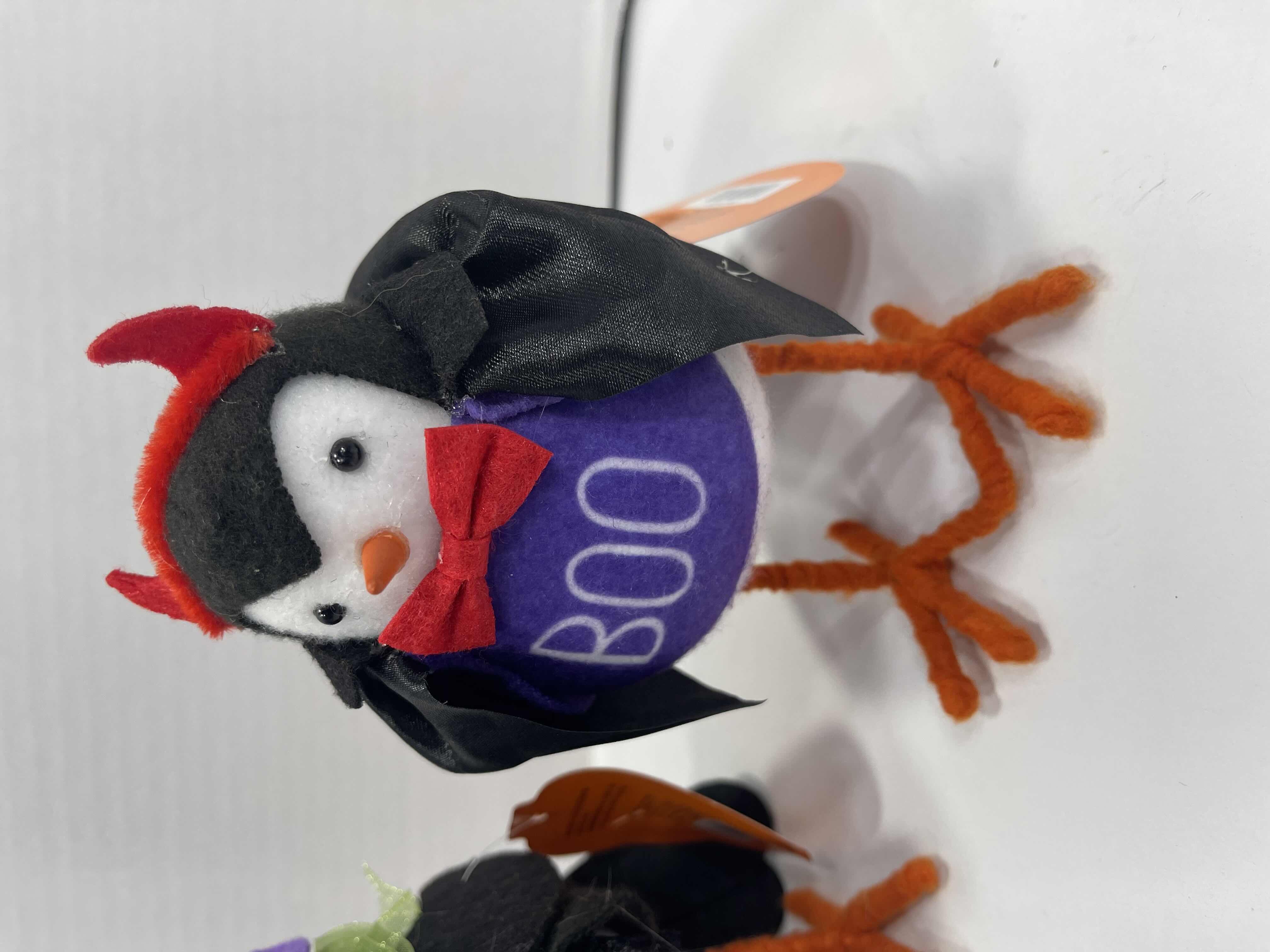 Photo 1 of FELT HALLOWEEN BIRDIES H6” (4)