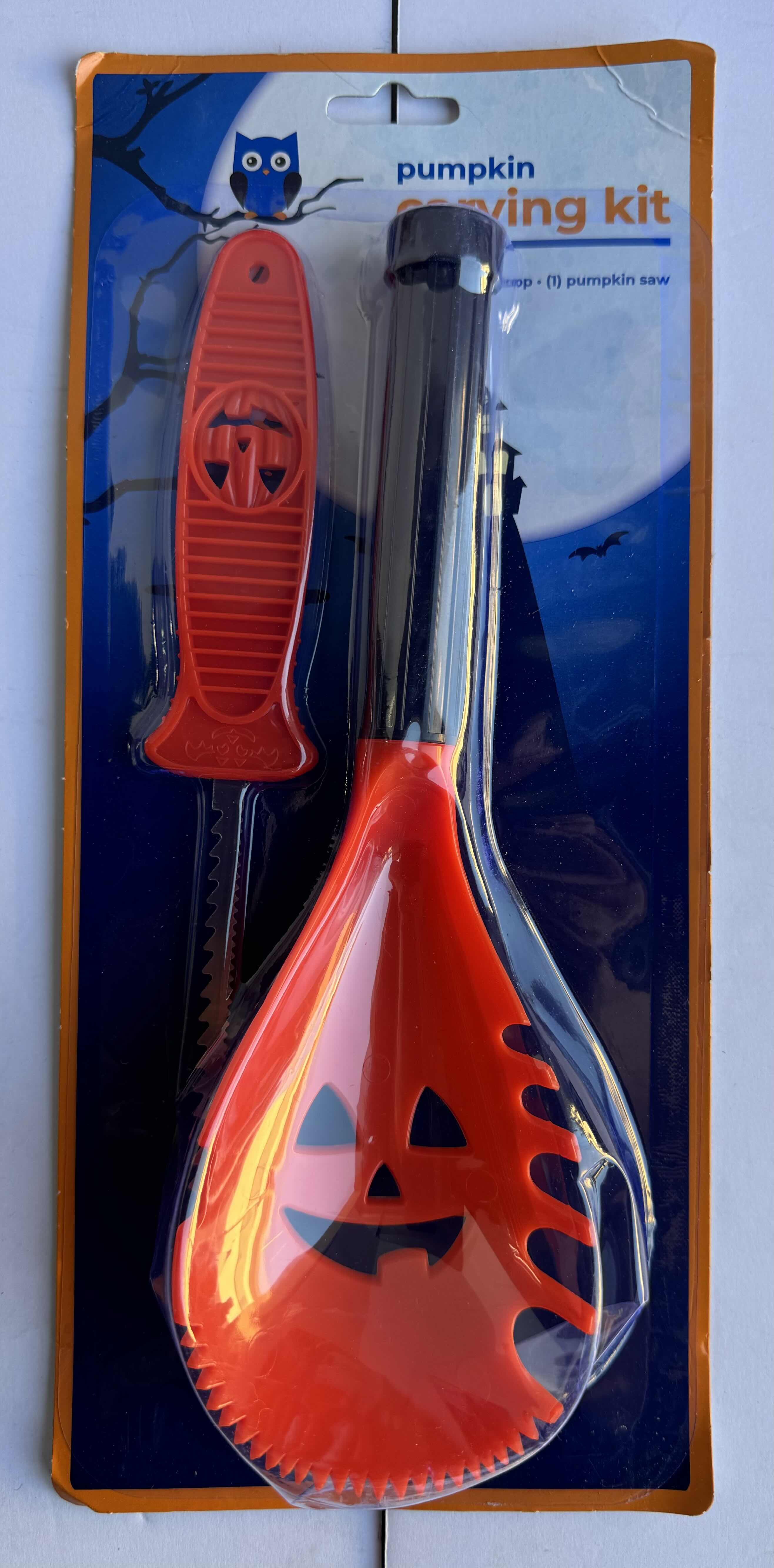 Photo 1 of HALLOWEEN PUMPKIN CARVING KIT WITH STENCILS, PUMPKIN SCOOP AND SAW (LOT OF 12)  MSRP $70