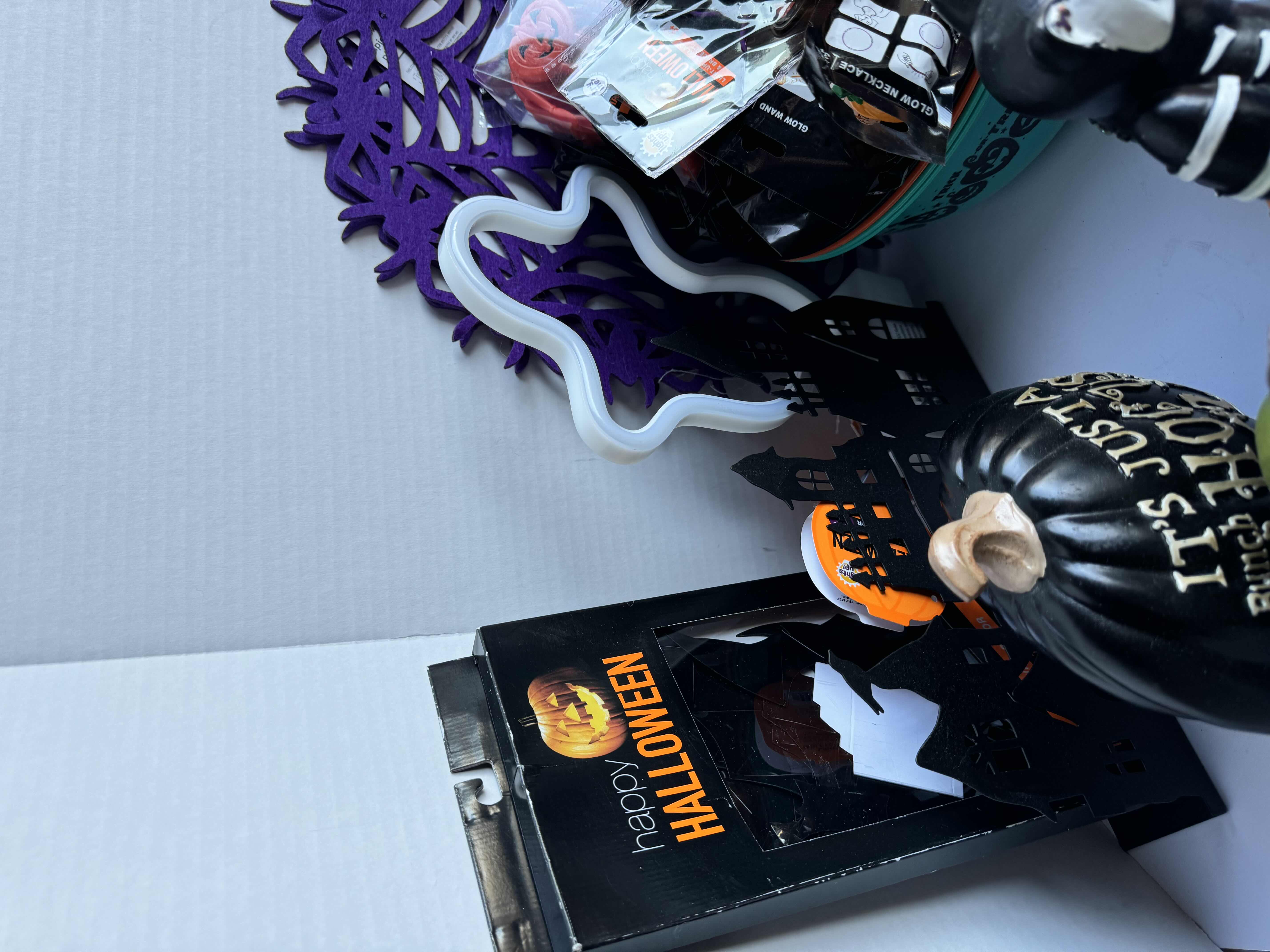 Photo 1 of HALLOWEEN TABLE TOP DECOR LARGE ASSORTMENT - CANDY BOWLS, LIGHT SETS, GLOW STICKS, HALLOWEEN CUPS, WOOD DISPLAYS, RESIN PUMPKINS, TOYS AND MORE MSRP $70