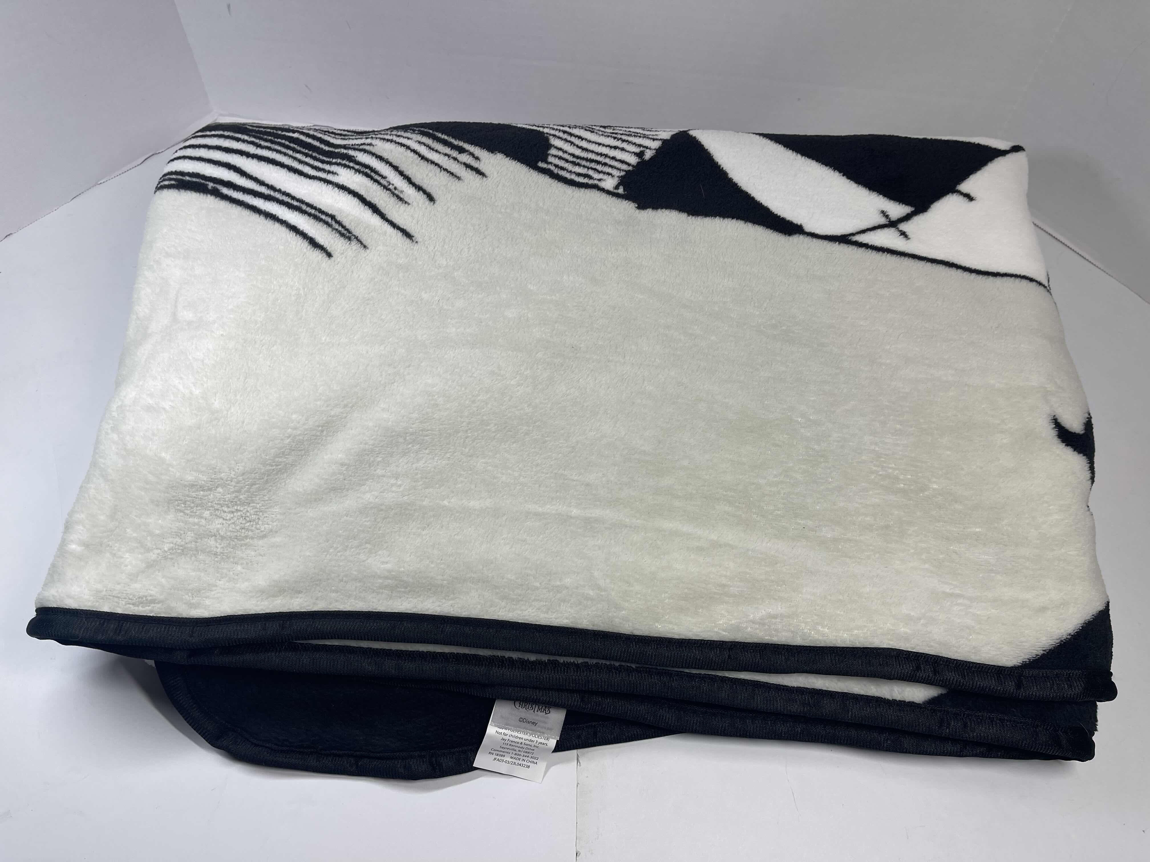 Photo 1 of JAY FRANCO & SONS THE NIGHTMARE BEFORE CHRISTMAS THROW BLANKET 90” X 60” MSRP $50