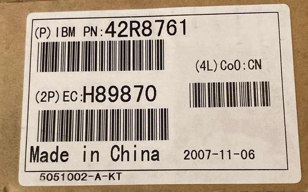 Photo 1 of IBM X3550 SLIDE RAIL RACK MOUNT KIT MODEL 42R8761