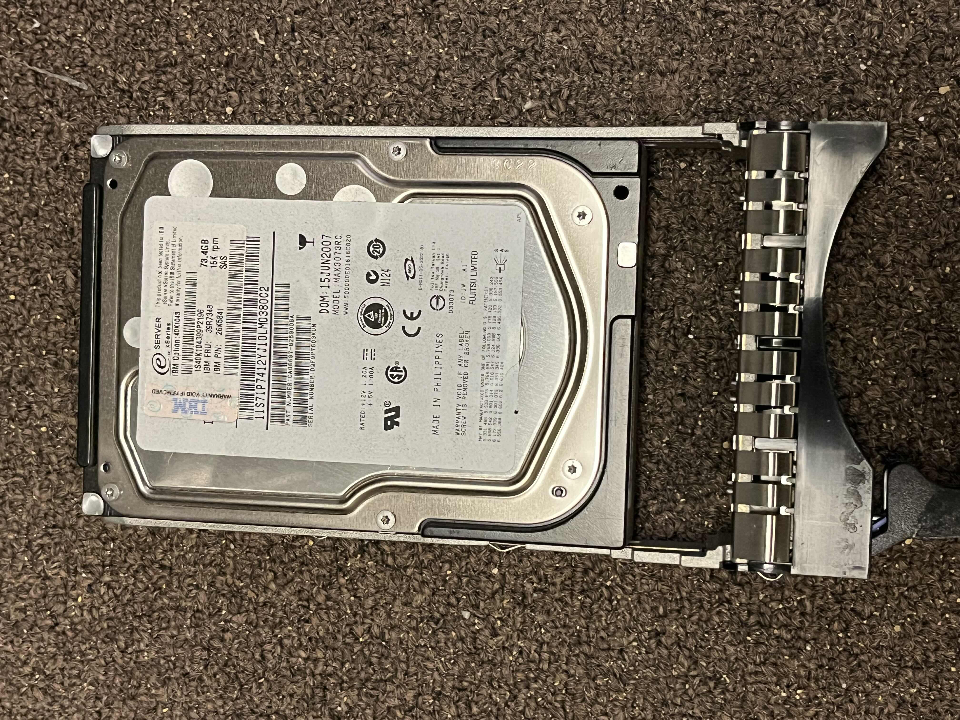 Photo 1 of IBM SYSTEM X3550 SERVER RACK MOUNT MODEL AC1 W 2 IBM X SERIES 73.4GB HARD DIVES MODEL MAX3073RC