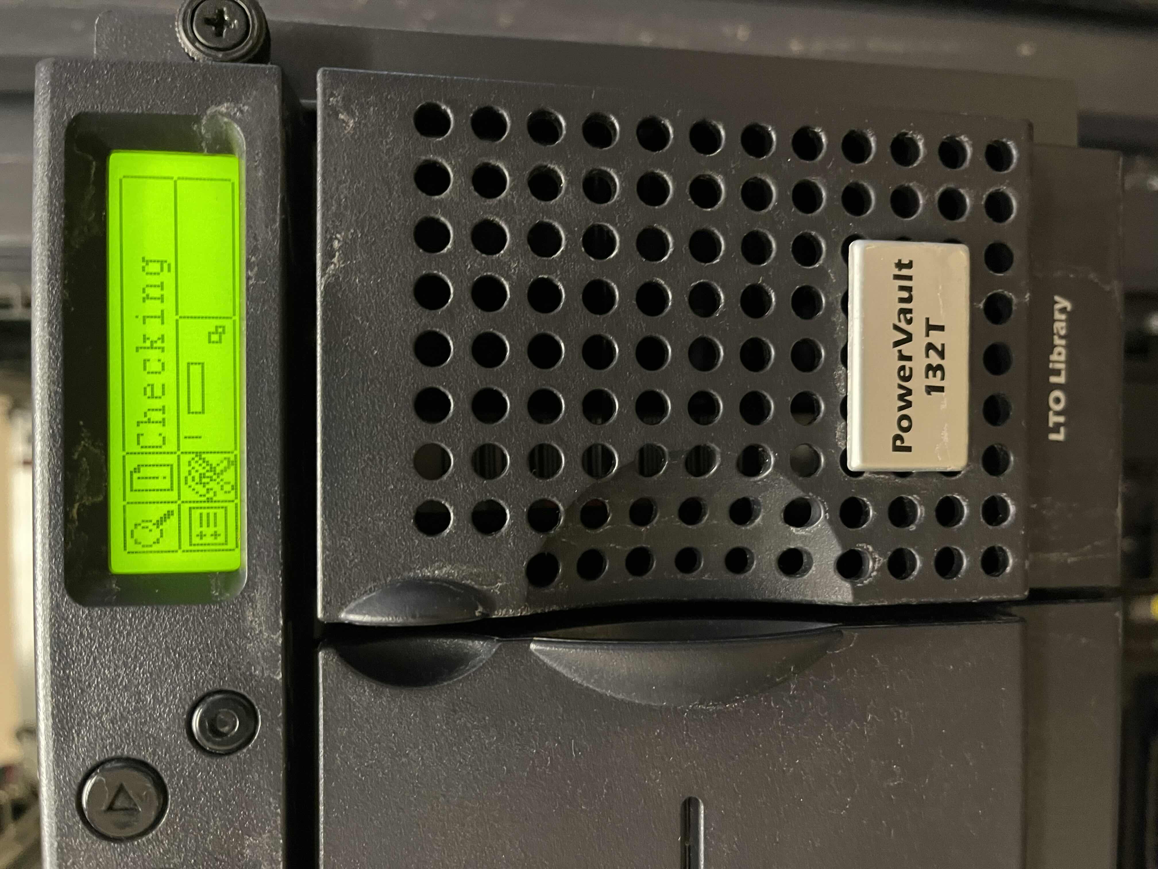 Photo 1 of DELL POWER VAULT 132T LTO LIBRARY RACK MOUNT