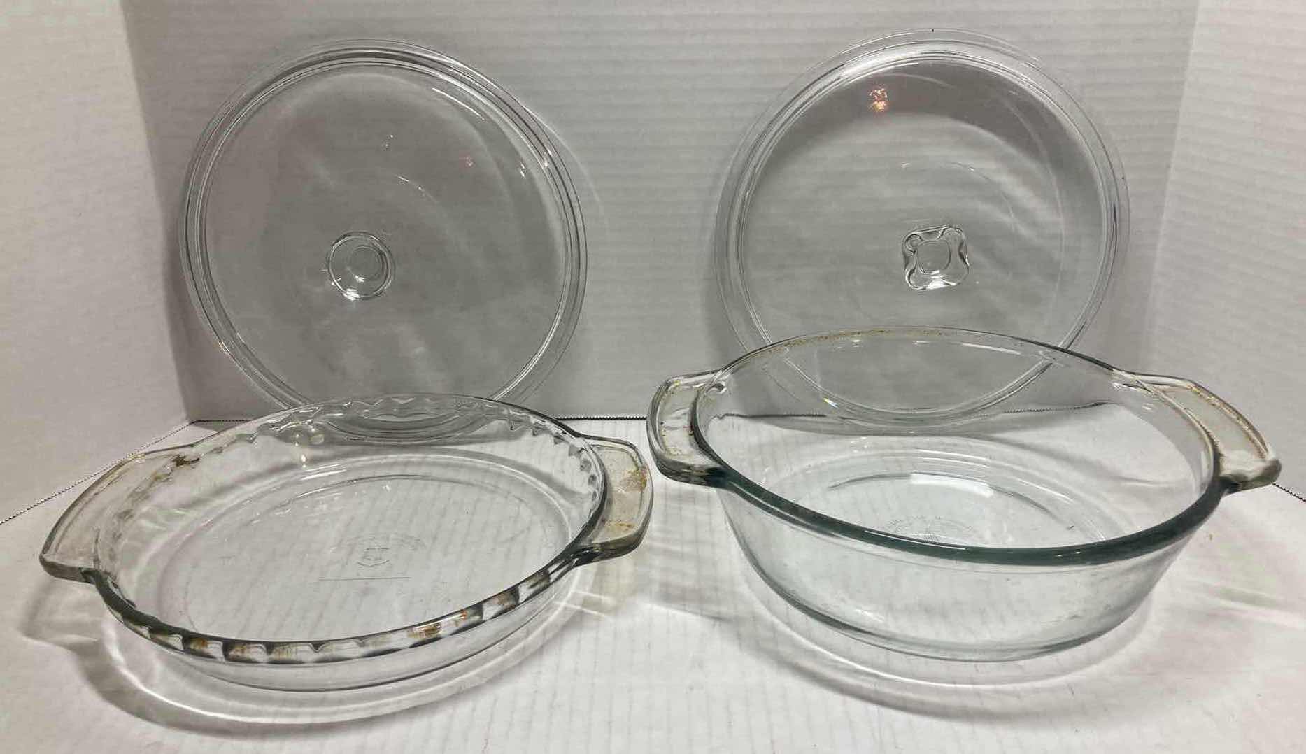 Photo 1 of ANCHOR HAWKING 1QT & 2QT GLASS CASSEROLE BAKING DISHES