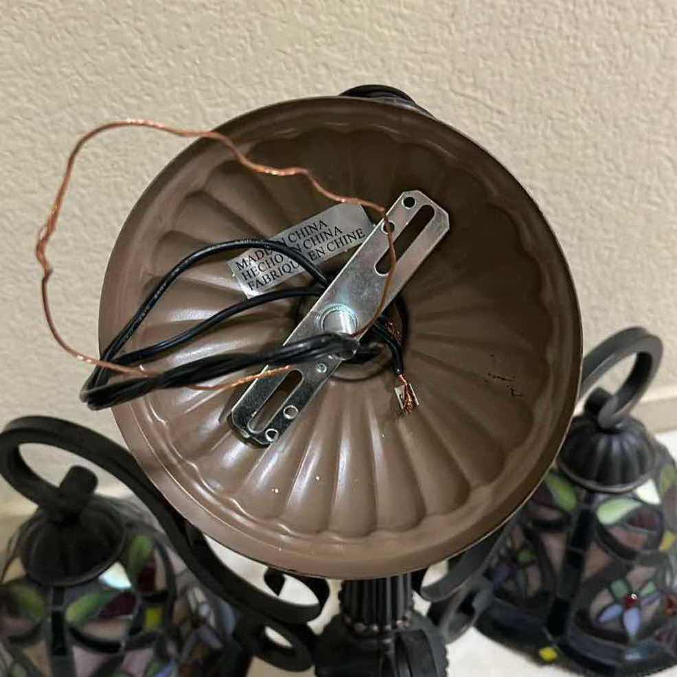 Photo 1 of TIFFANY STYLE AGED BRONZE FINISH STAINED GLASS 3 LIGHT SHADE HANGING PENDANT LIGHT FIXTURE 21.5” X 20.5” H26”