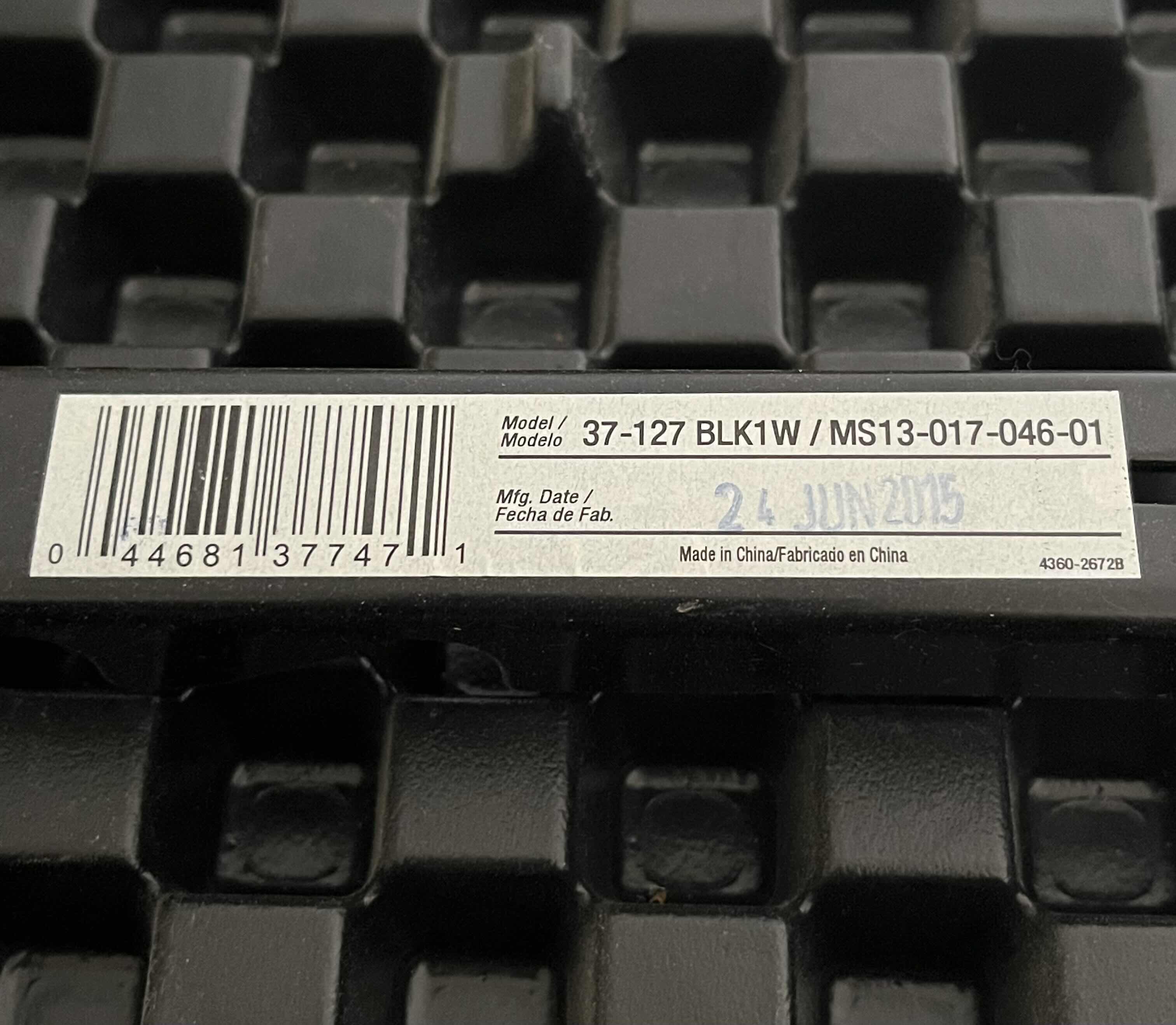 Photo 1 of MAINSTAYS 26” PERSONAL FOLDING TABLE TV TRAY