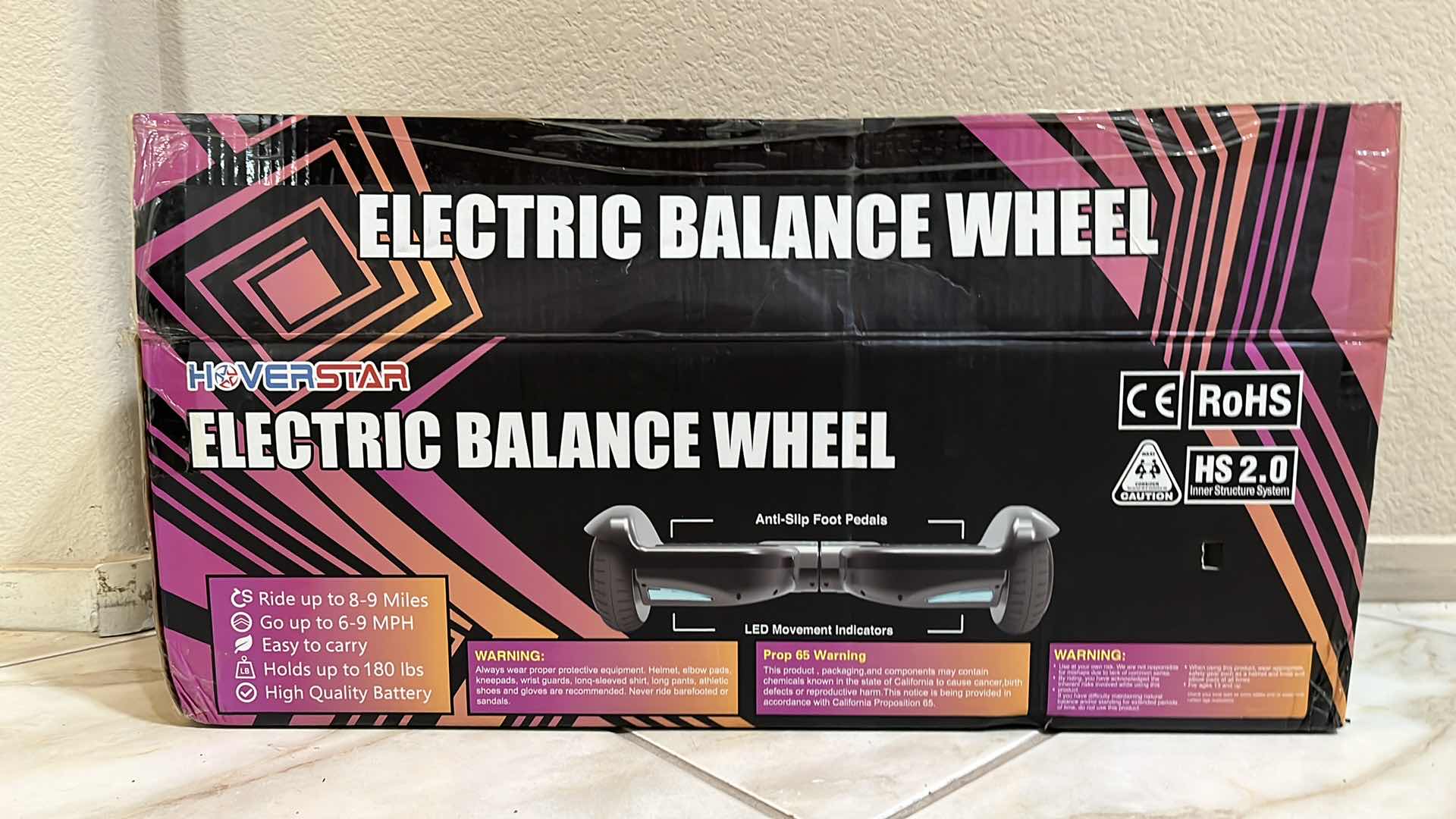 Photo 1 of HOVERSTAR PINK ANTI-SLIP PEDALS LED MOVEMENT INDICATORS ELECTRIC BALANCE WHEEL HOVERBOARD