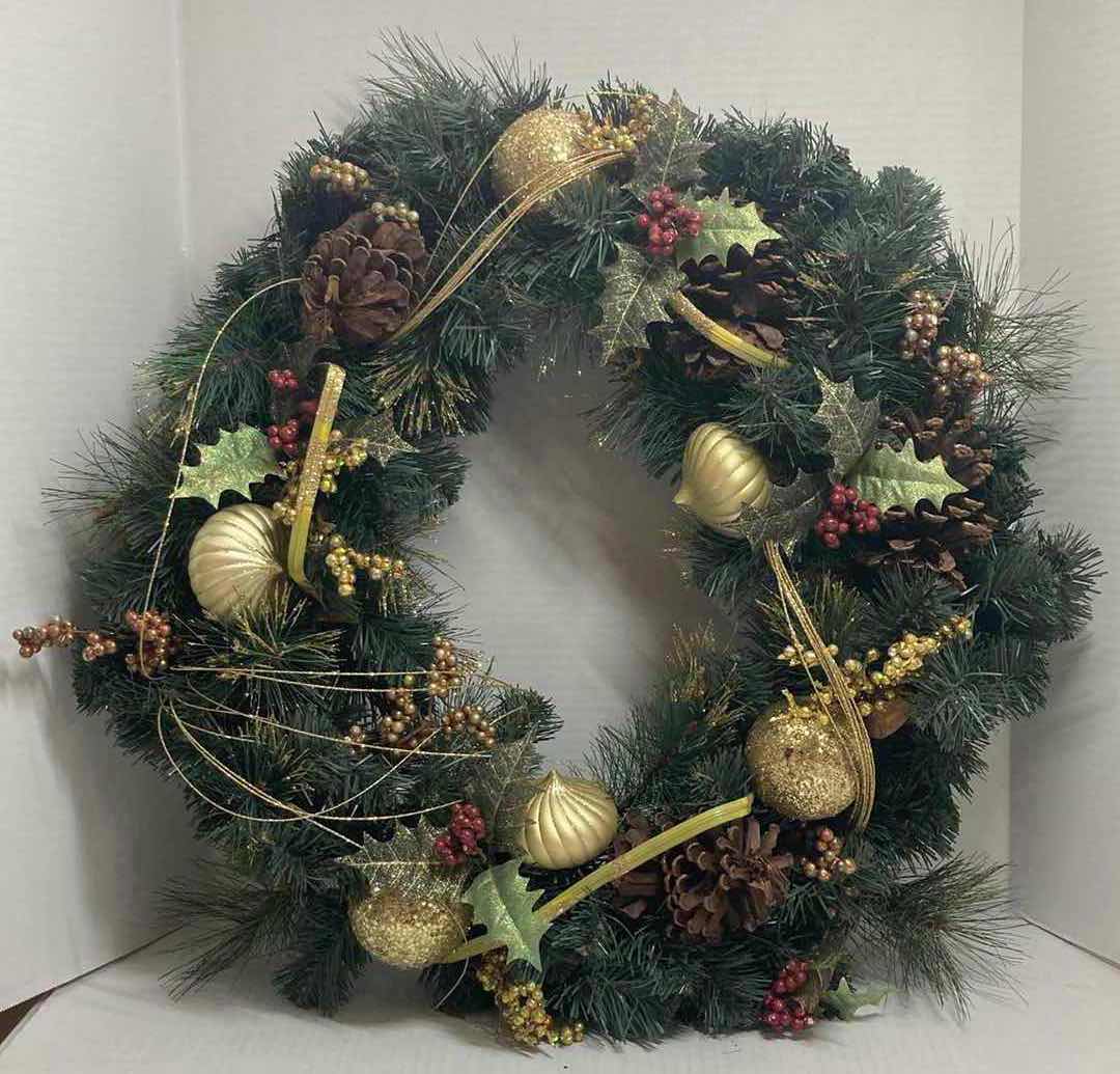 Photo 1 of CHRISTMAS DECORATIONS (4)