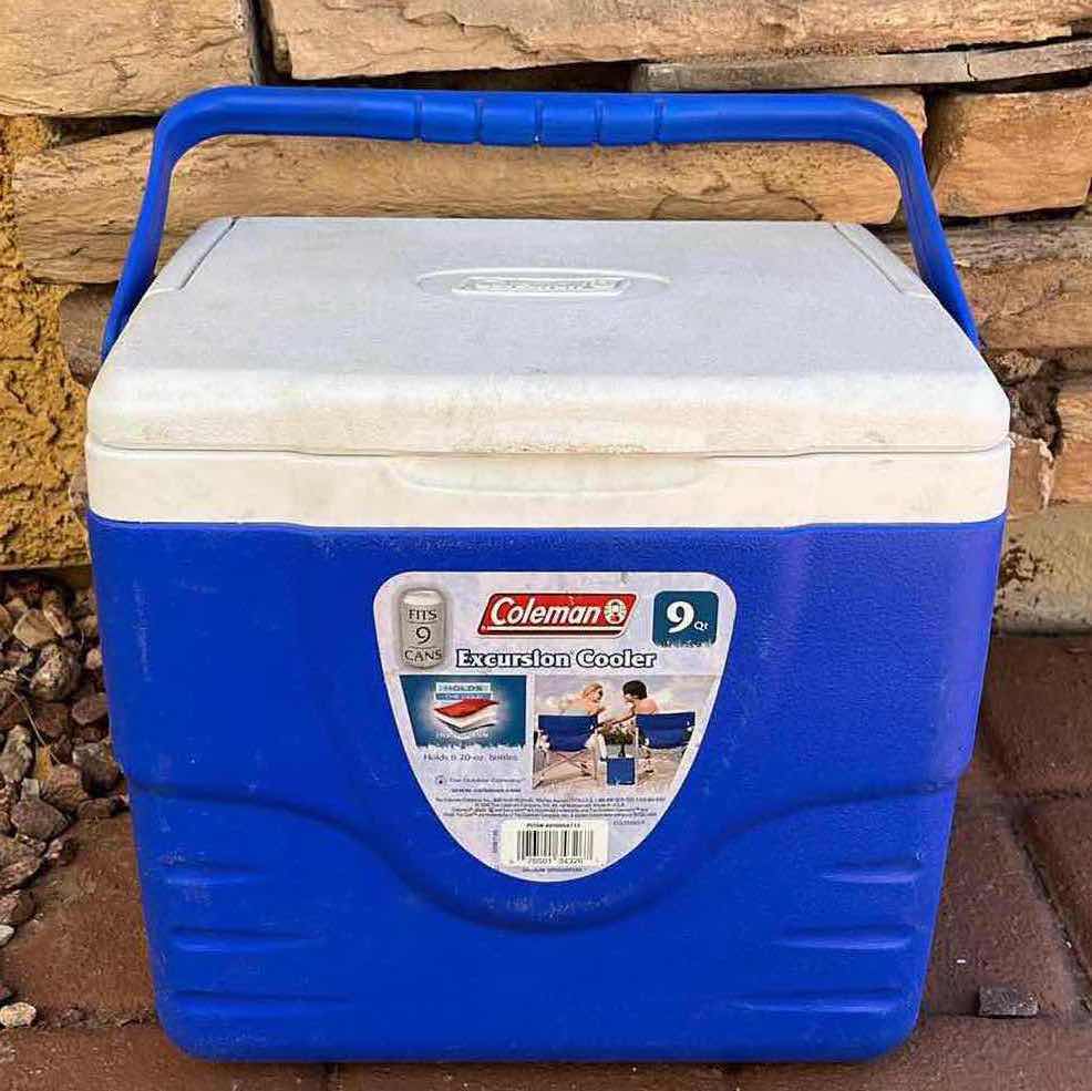 Photo 1 of COLEMAN 9QT EXCURSION ICE BOX COOLER