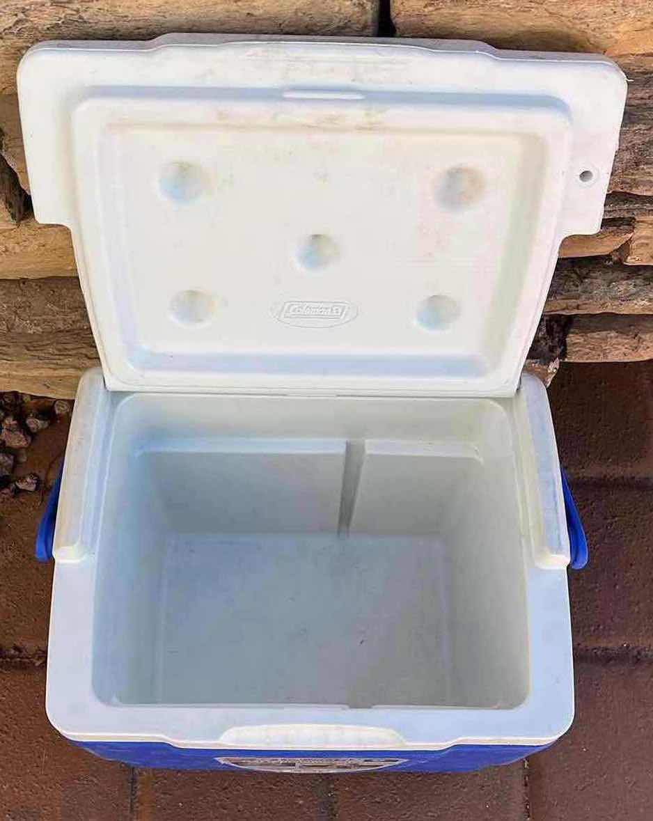 Photo 1 of COLEMAN 9QT EXCURSION ICE BOX COOLER