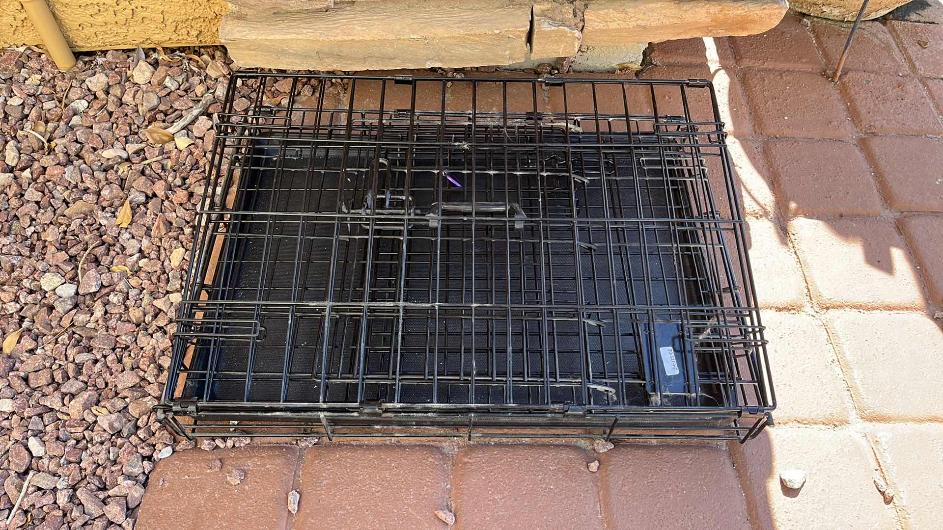 Photo 1 of BLACK METAL FOLDING SM PET DOG CAT KENNEL 23.5” X 17” H20”