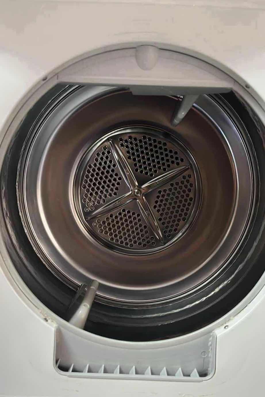 Photo 1 of ASKO QUATTRO 1200RPM COMMERCIAL WASHER 240VOLT MODEL W6022 & ASKO BUTTERFLY COMMERCIAL ELECTRIC DRYER 240VOLT MODEL T702C