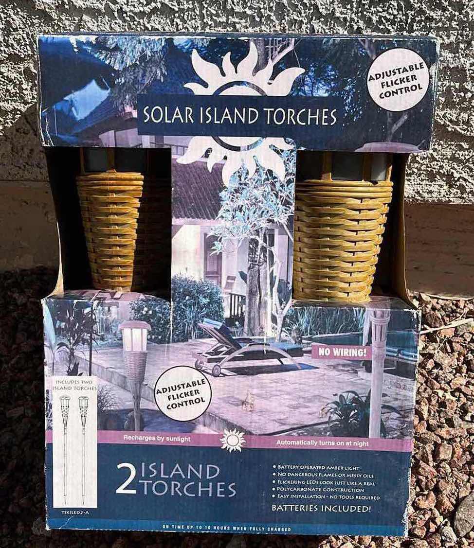 Photo 1 of NEWHOUSE LIGHTING BAMBOO FINISH LED SOLAR ISLAND TORCHES TIKI LIGHTS 2PACK MODEL TIKILED2
